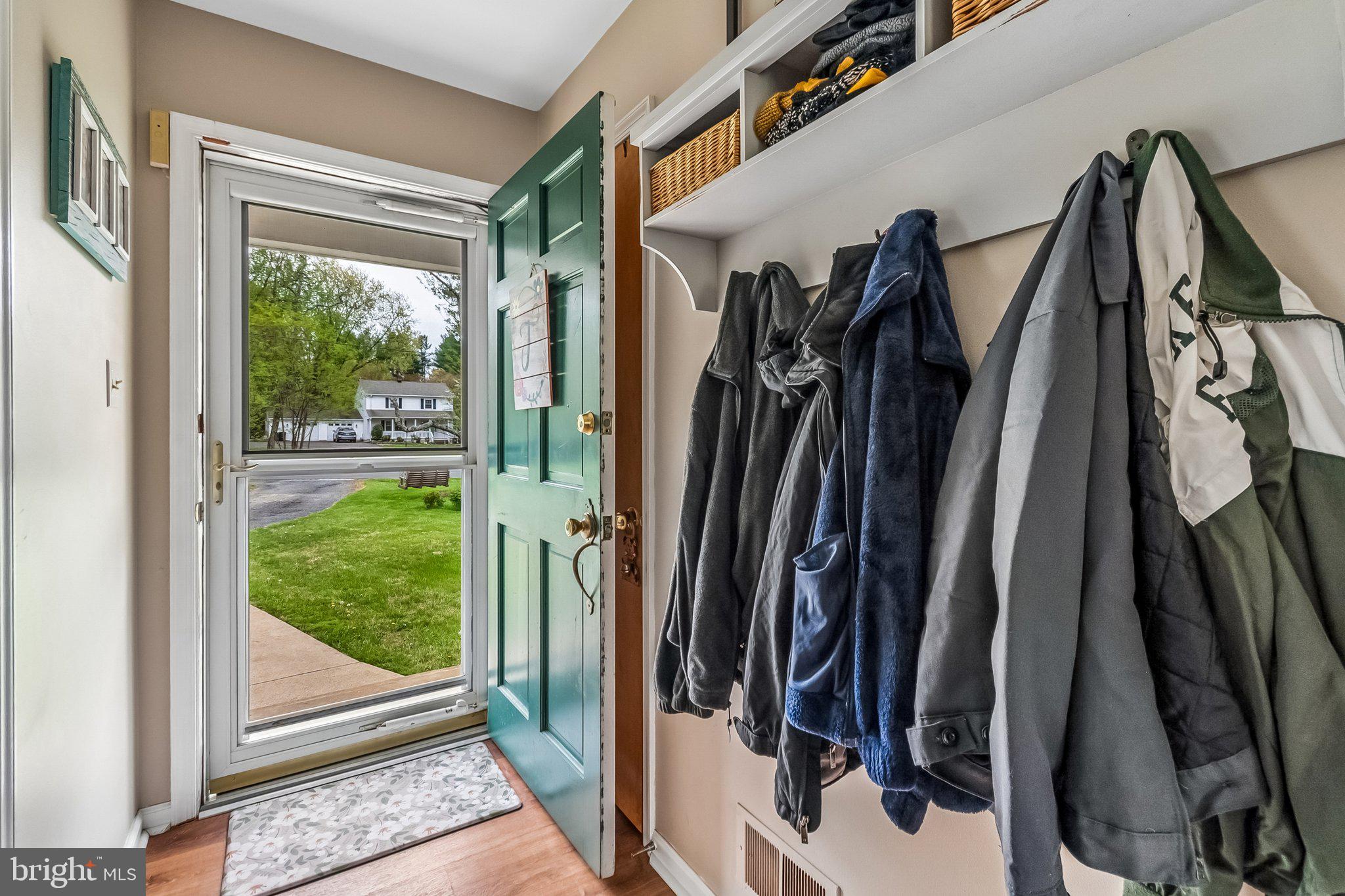 MACRIDGE ESTATES - Residential