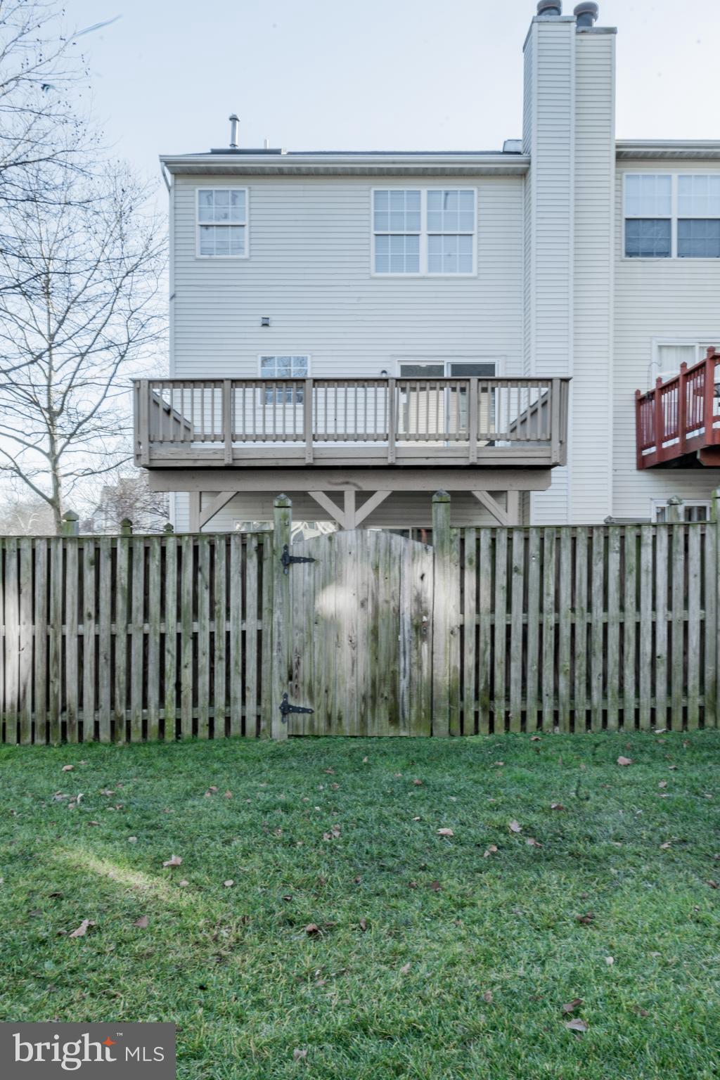 RUSSETT - Residential