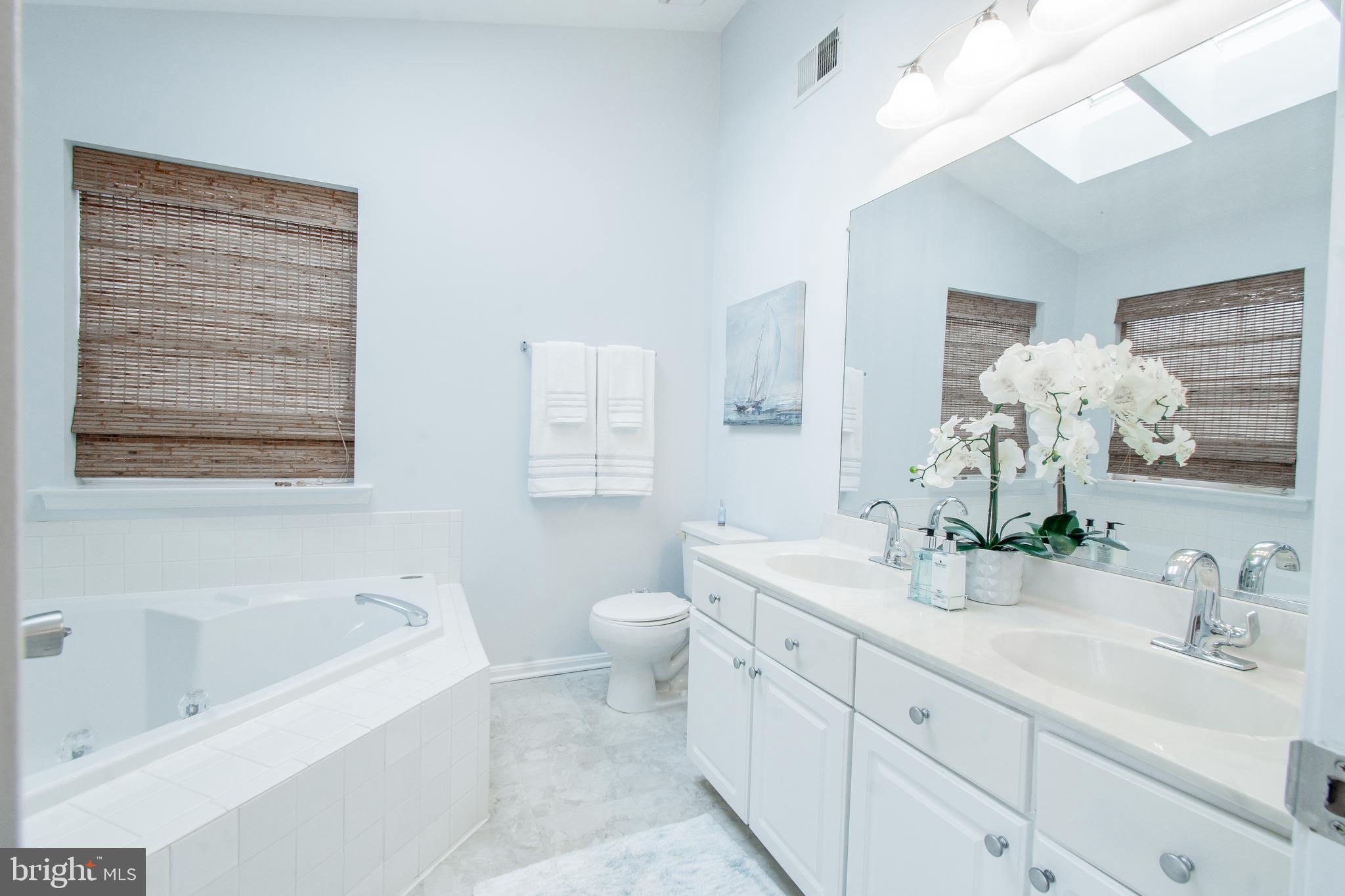 RUSSETT - Residential