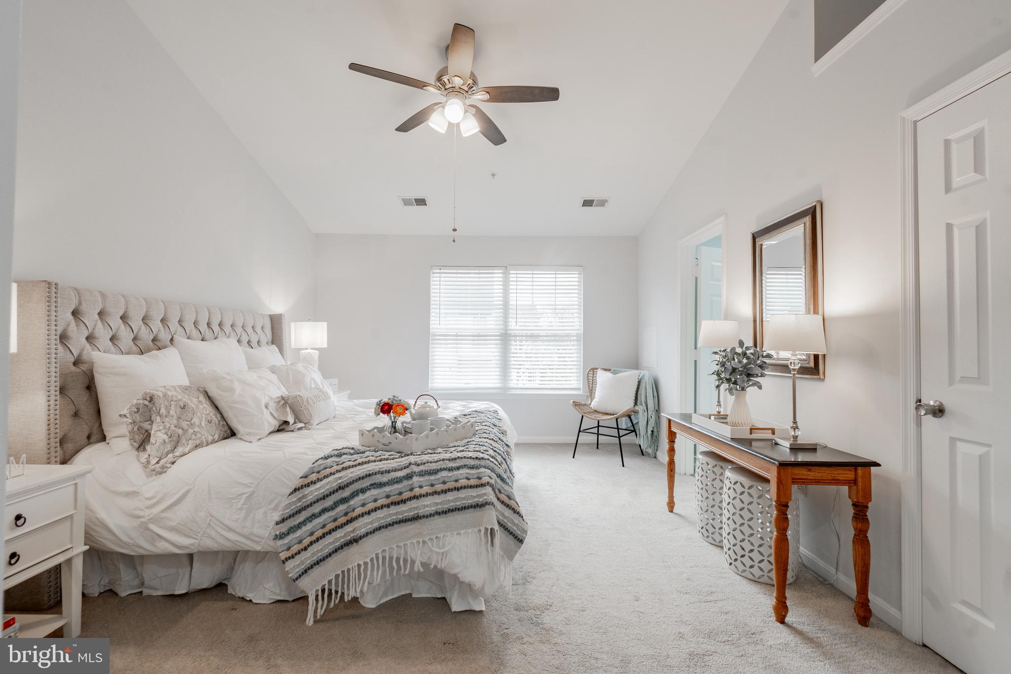 RUSSETT - Residential