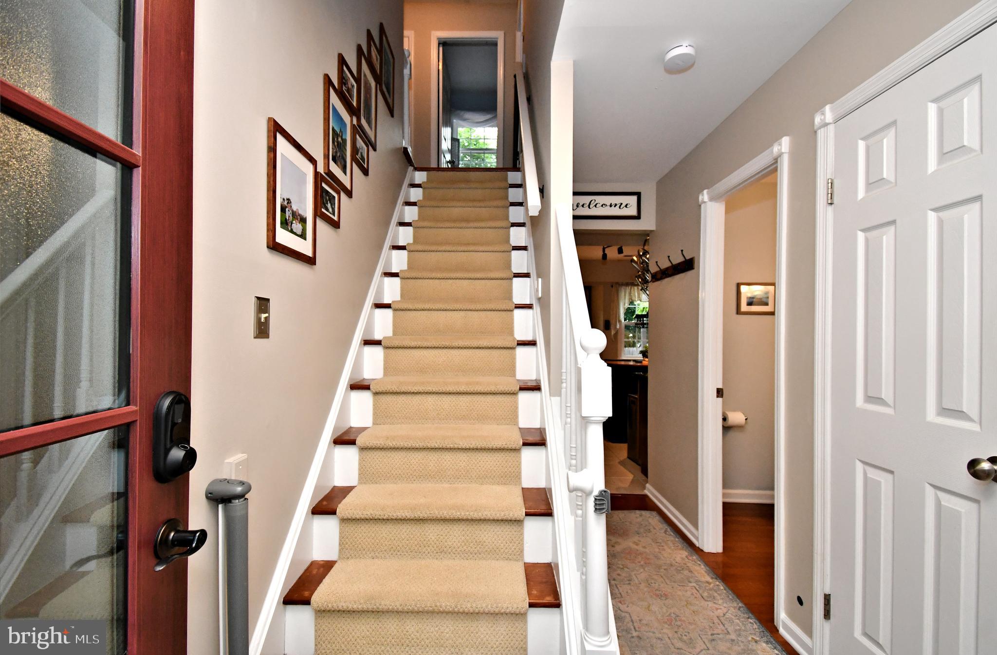 425 OAK DRIVE