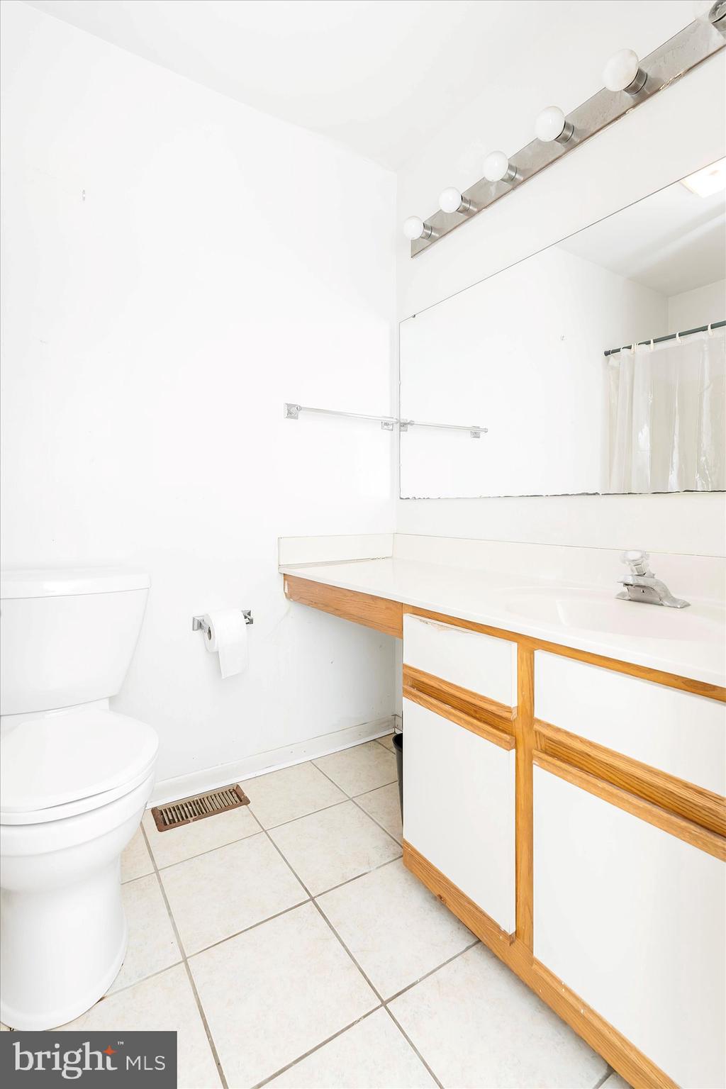 SPRING MILLS - Residential