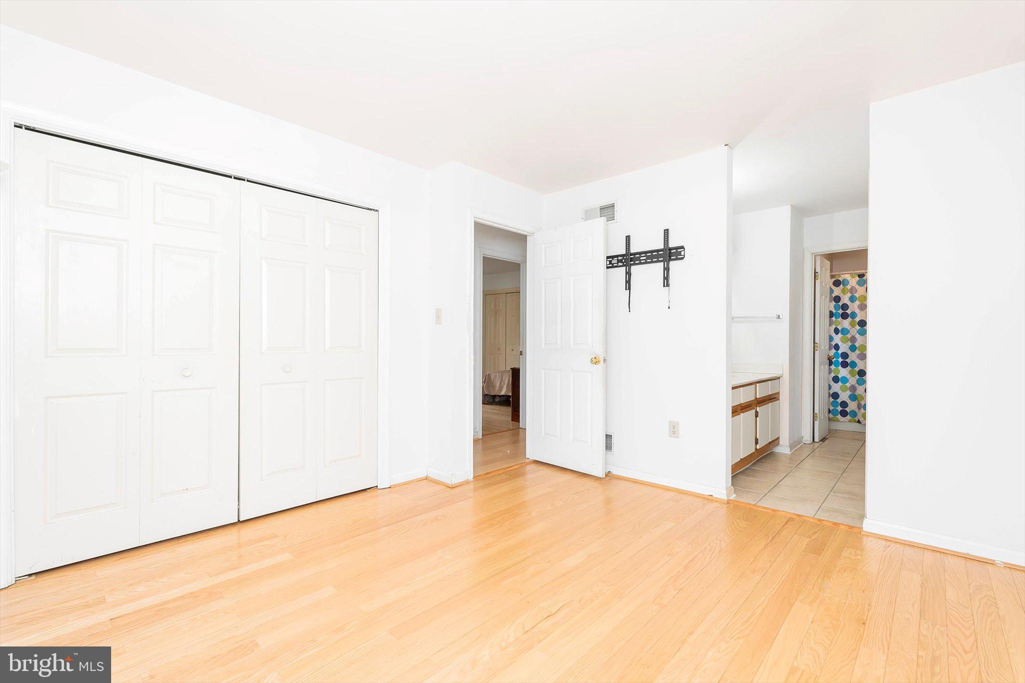 SPRING MILLS - Residential