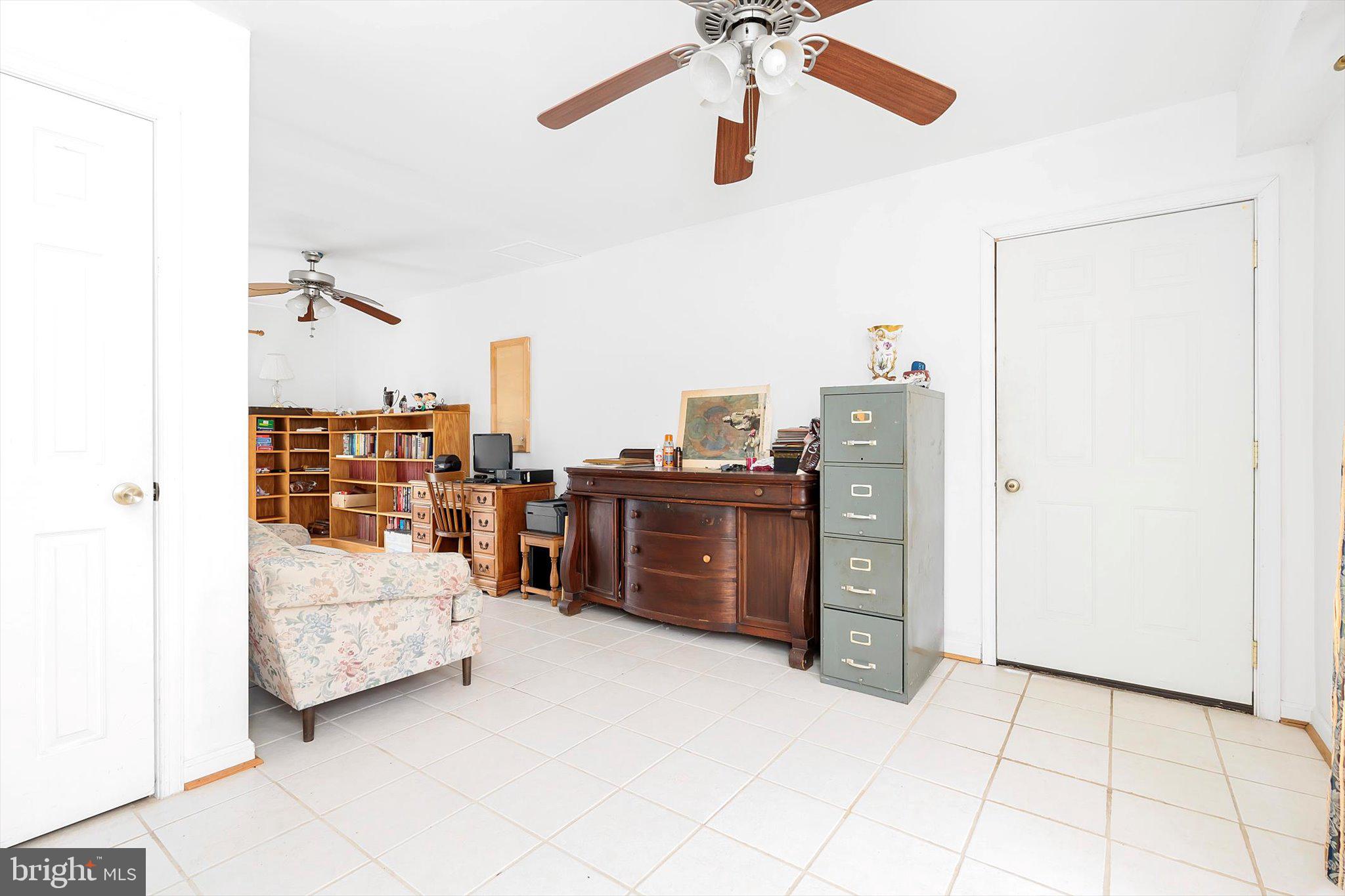 SPRING MILLS - Residential