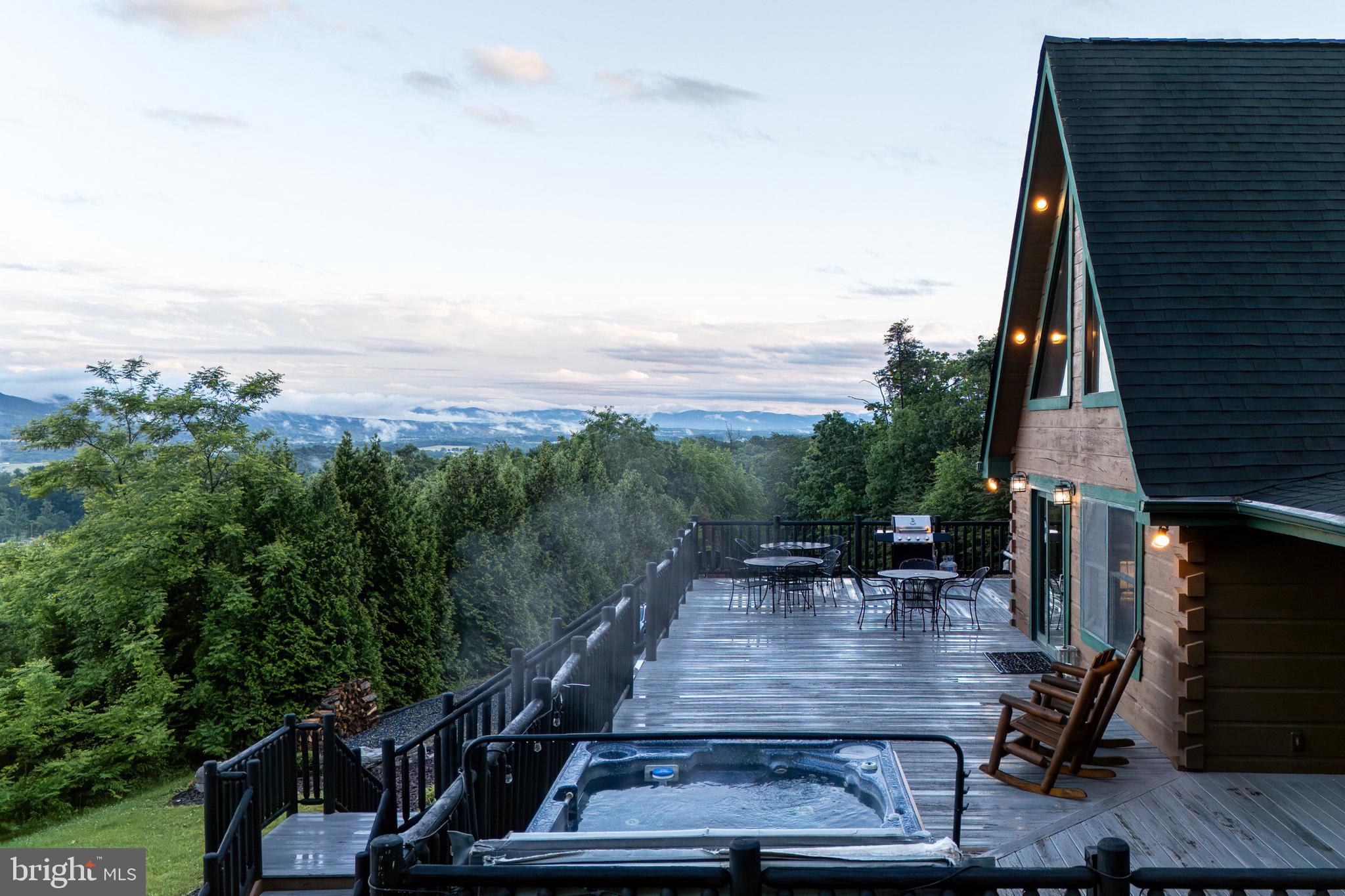 BATTLE CREEK FOREST - Residential