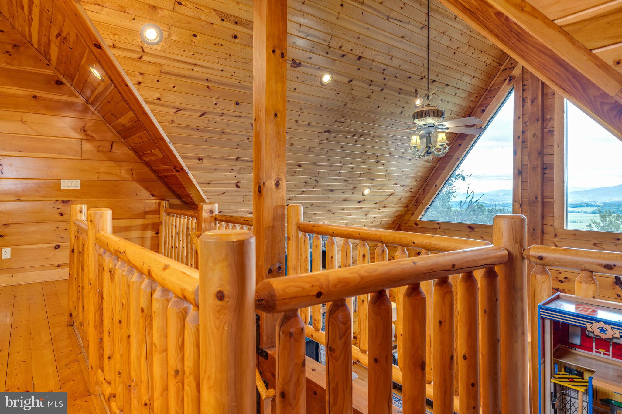 BATTLE CREEK FOREST - Residential