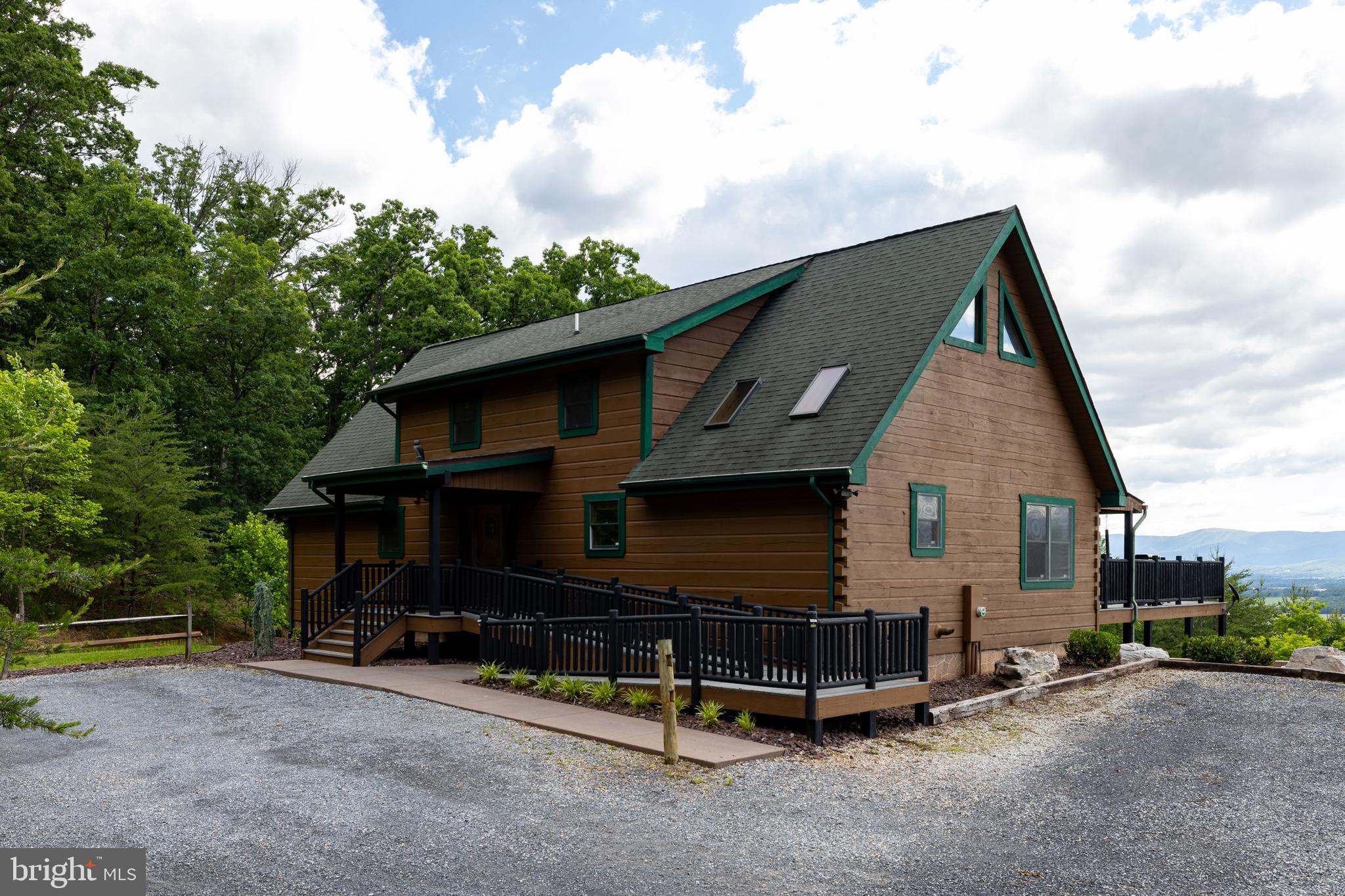 BATTLE CREEK FOREST - Residential