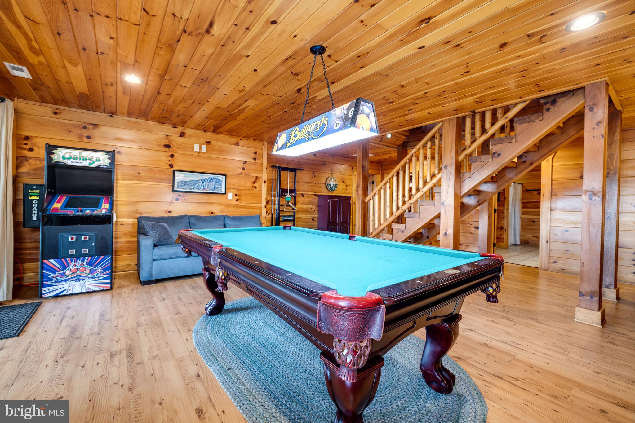 BATTLE CREEK FOREST - Residential