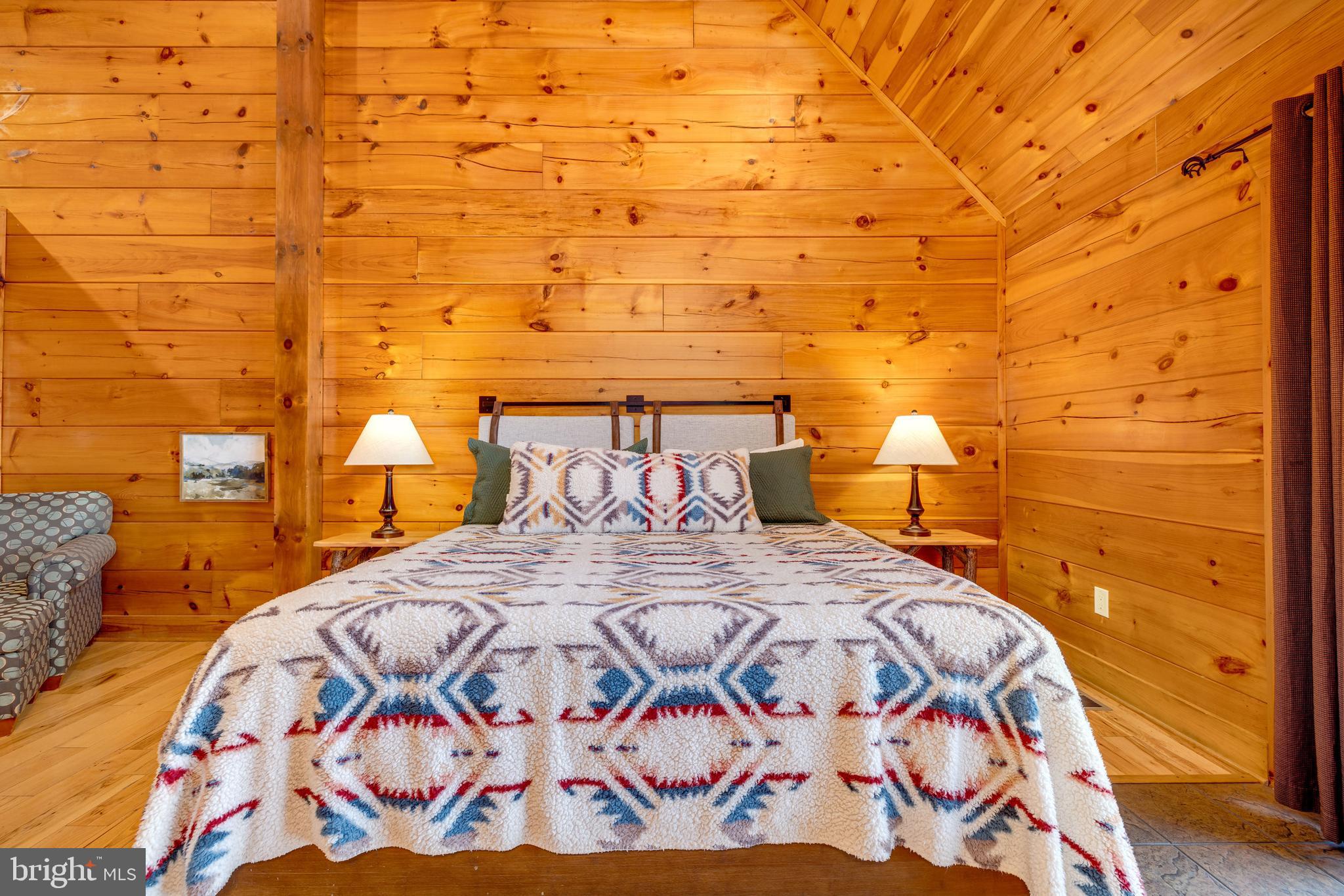 BATTLE CREEK FOREST - Residential