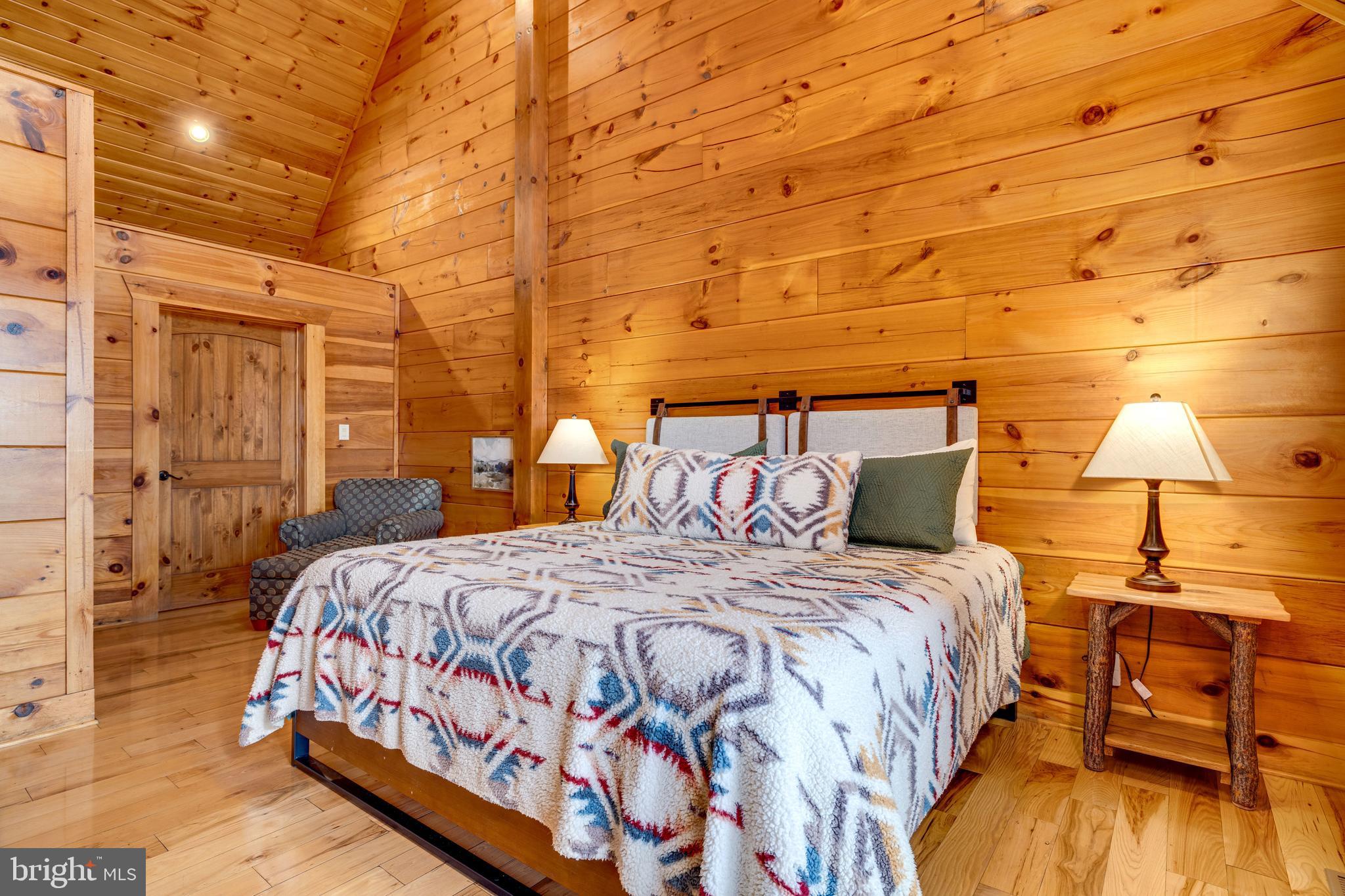 BATTLE CREEK FOREST - Residential