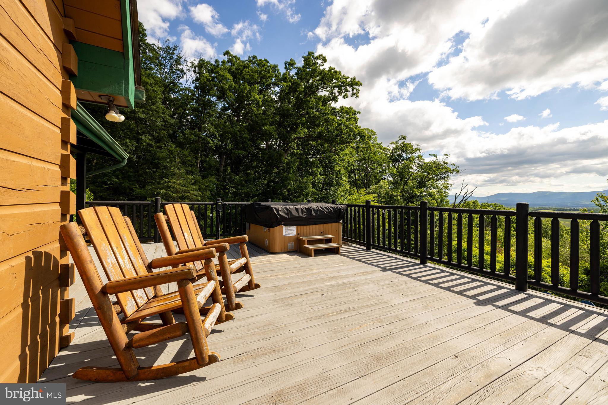 BATTLE CREEK FOREST - Residential