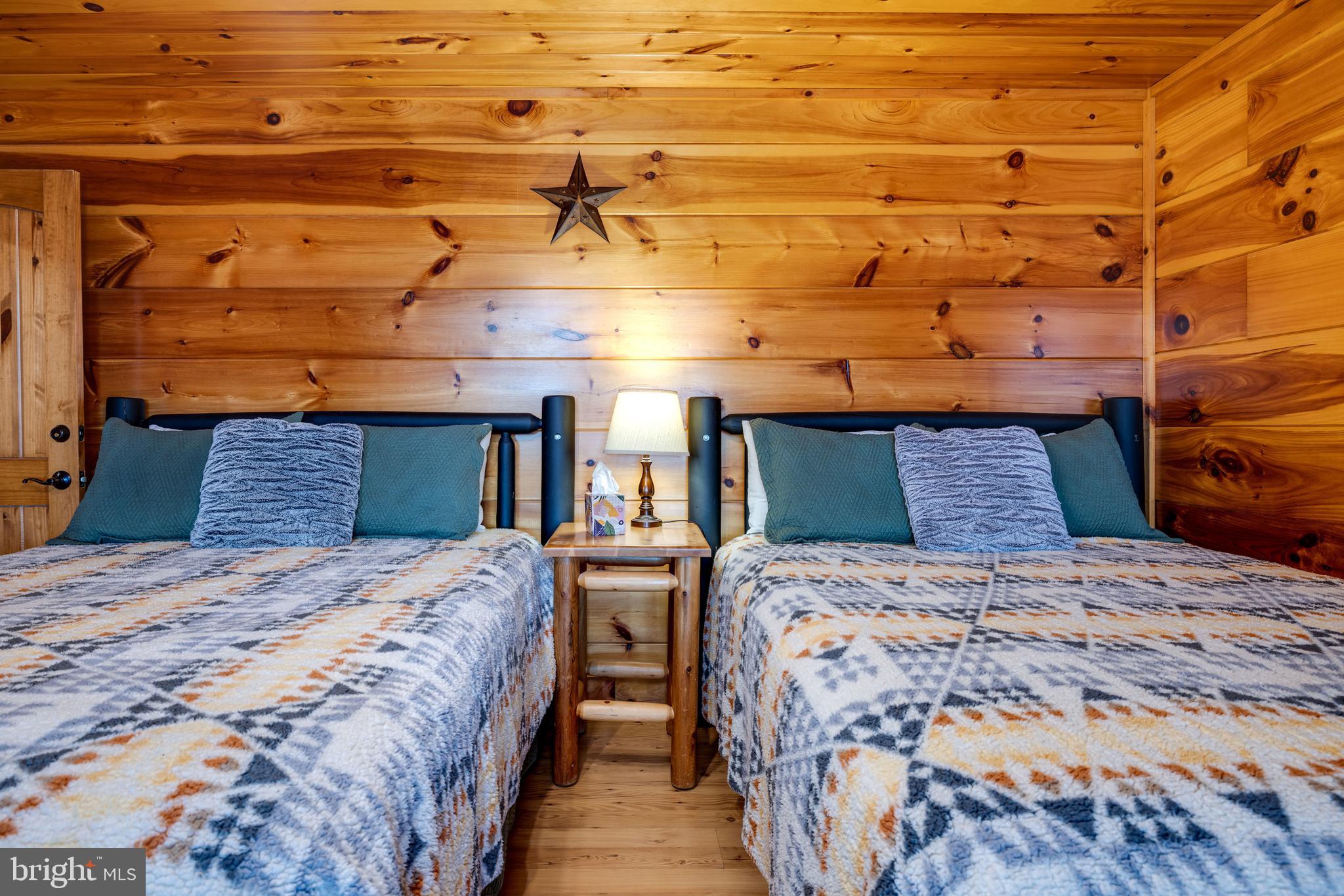 BATTLE CREEK FOREST - Residential