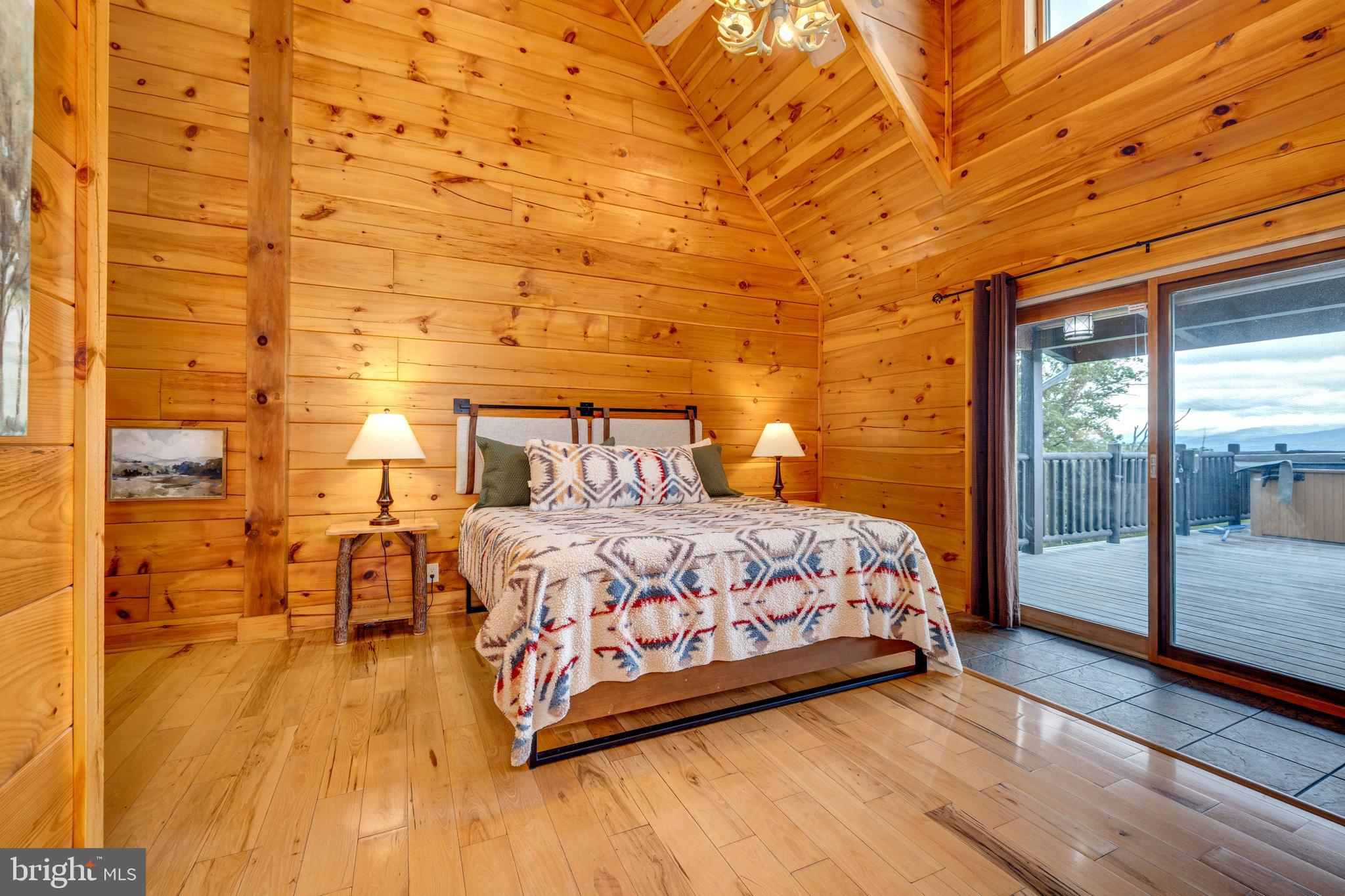 BATTLE CREEK FOREST - Residential