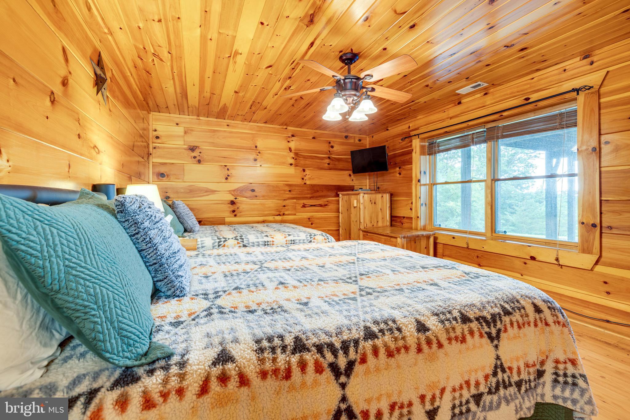 BATTLE CREEK FOREST - Residential