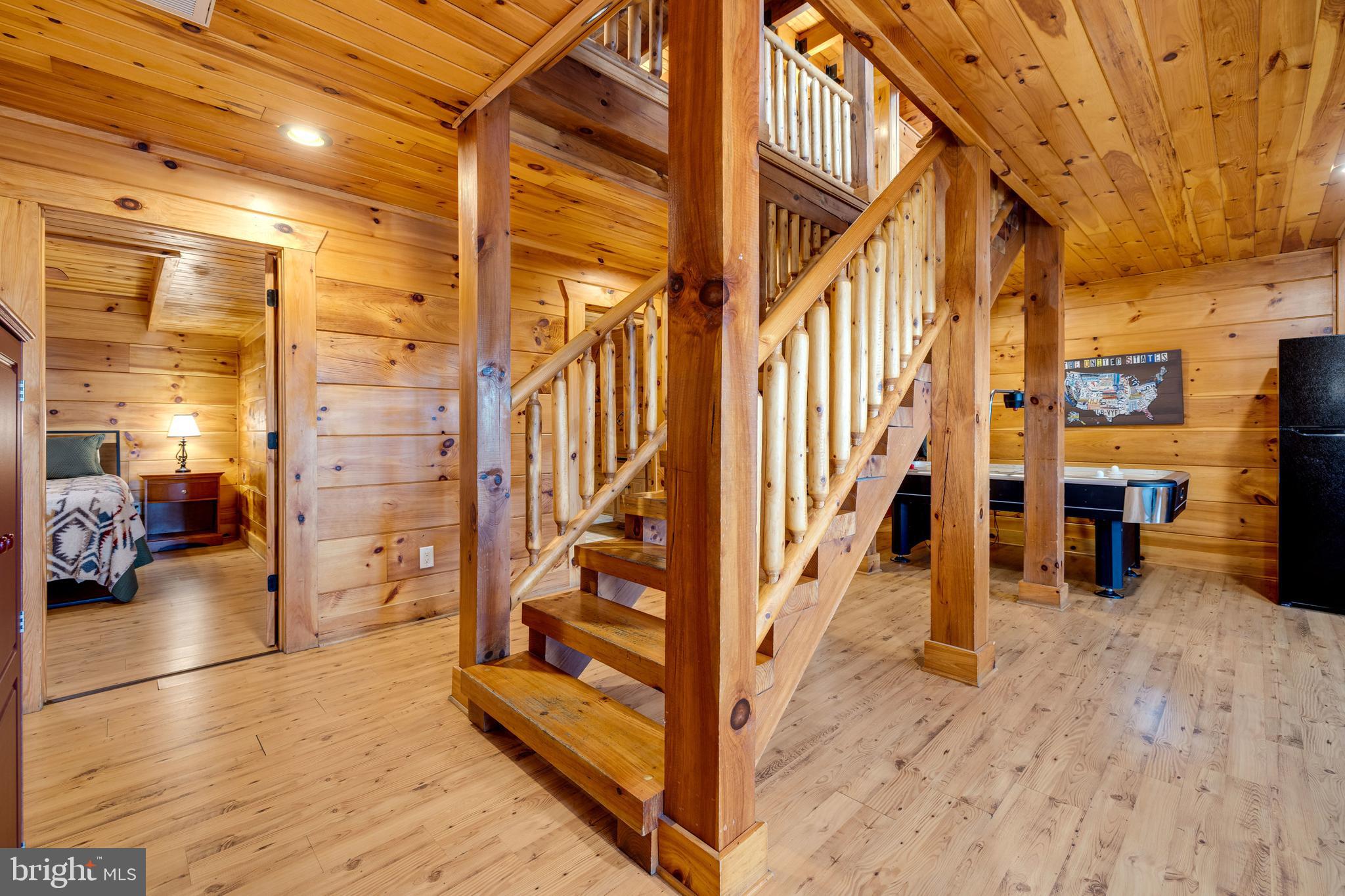 BATTLE CREEK FOREST - Residential