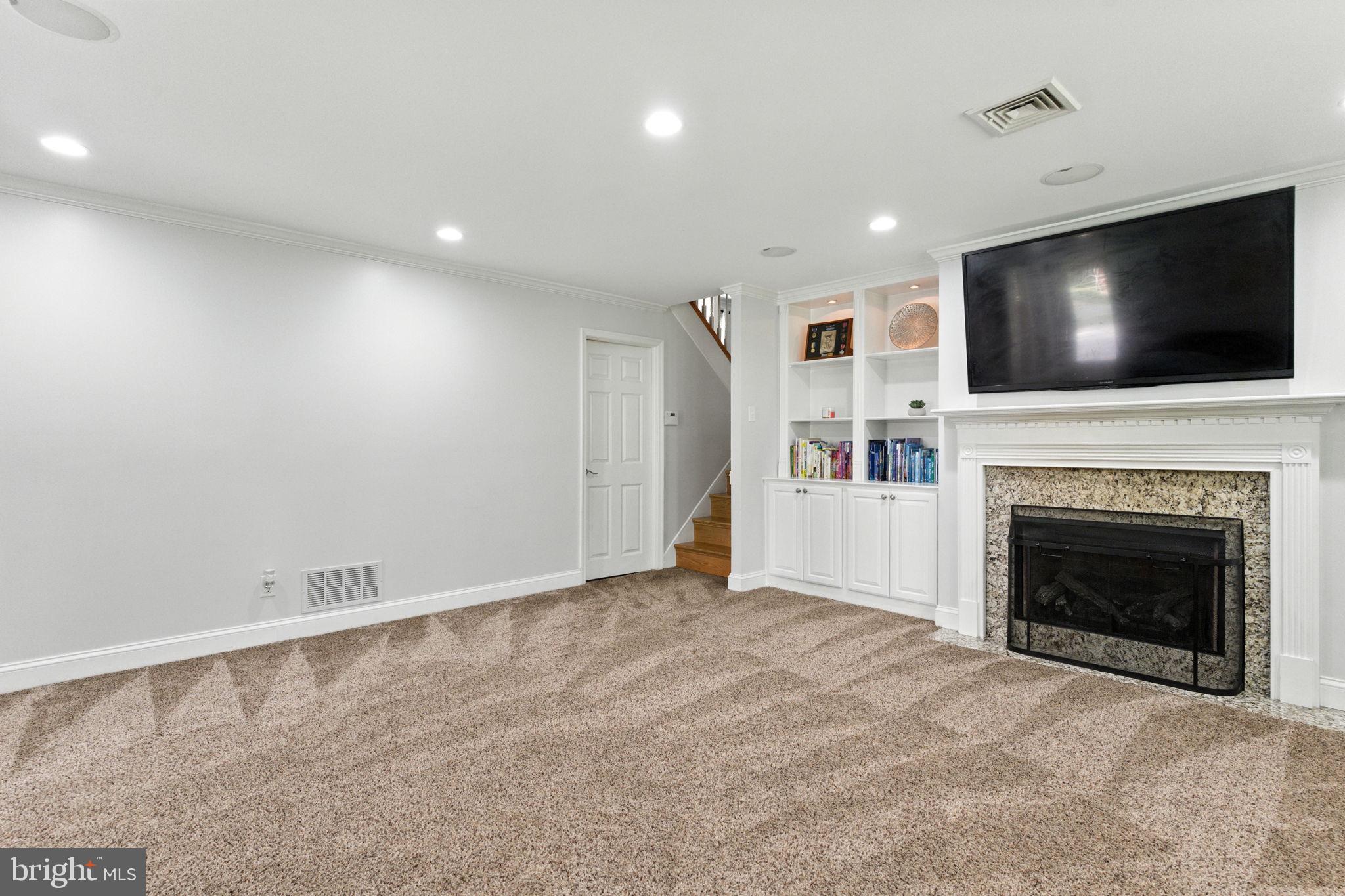 BROOKMEAD FARMS - Residential