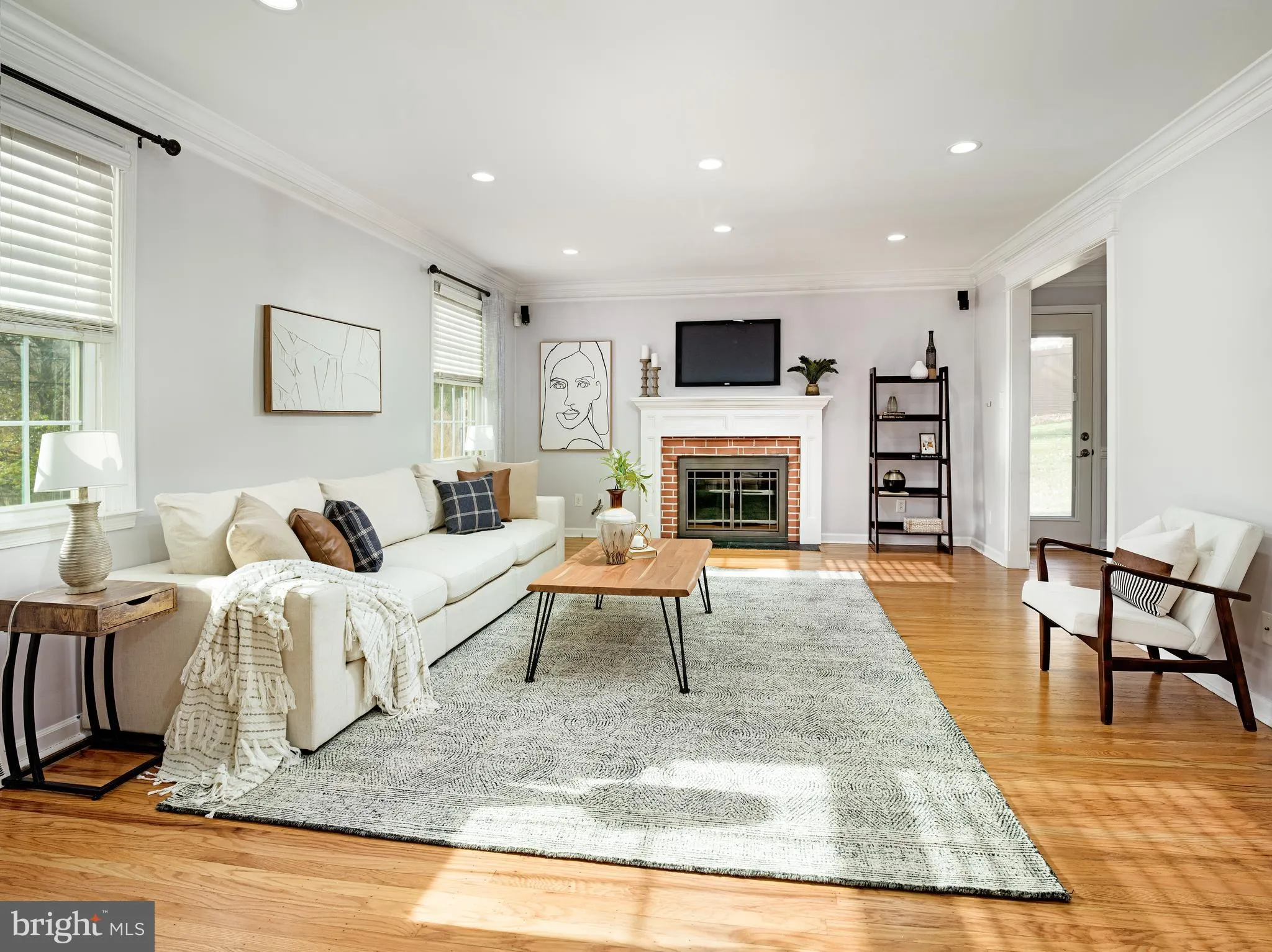 Wayne, Pennsylvania 19087, United States, 4 Bedrooms Bedrooms, ,3 BathroomsBathrooms,Residential,Active,240453