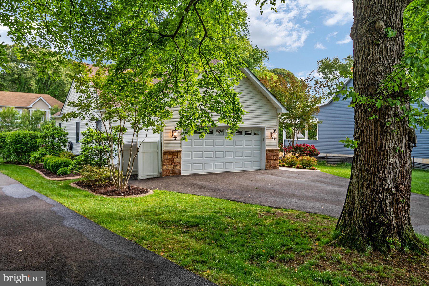 CYPRESS CREEK - Residential