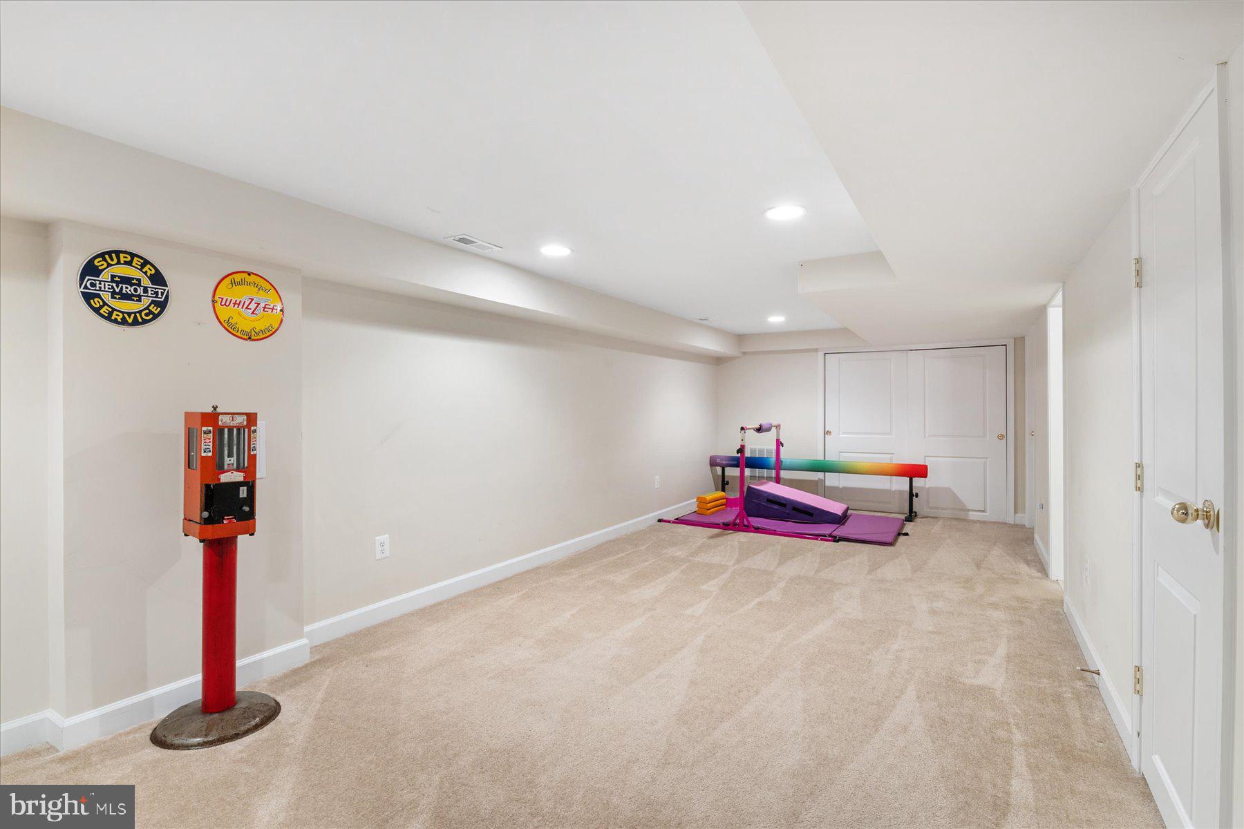 CYPRESS CREEK - Residential