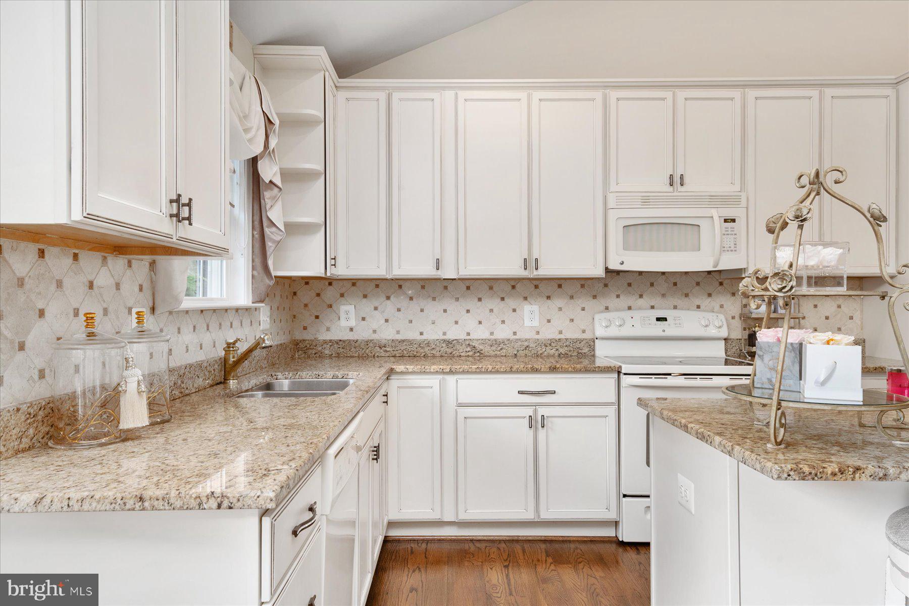 CYPRESS CREEK - Residential