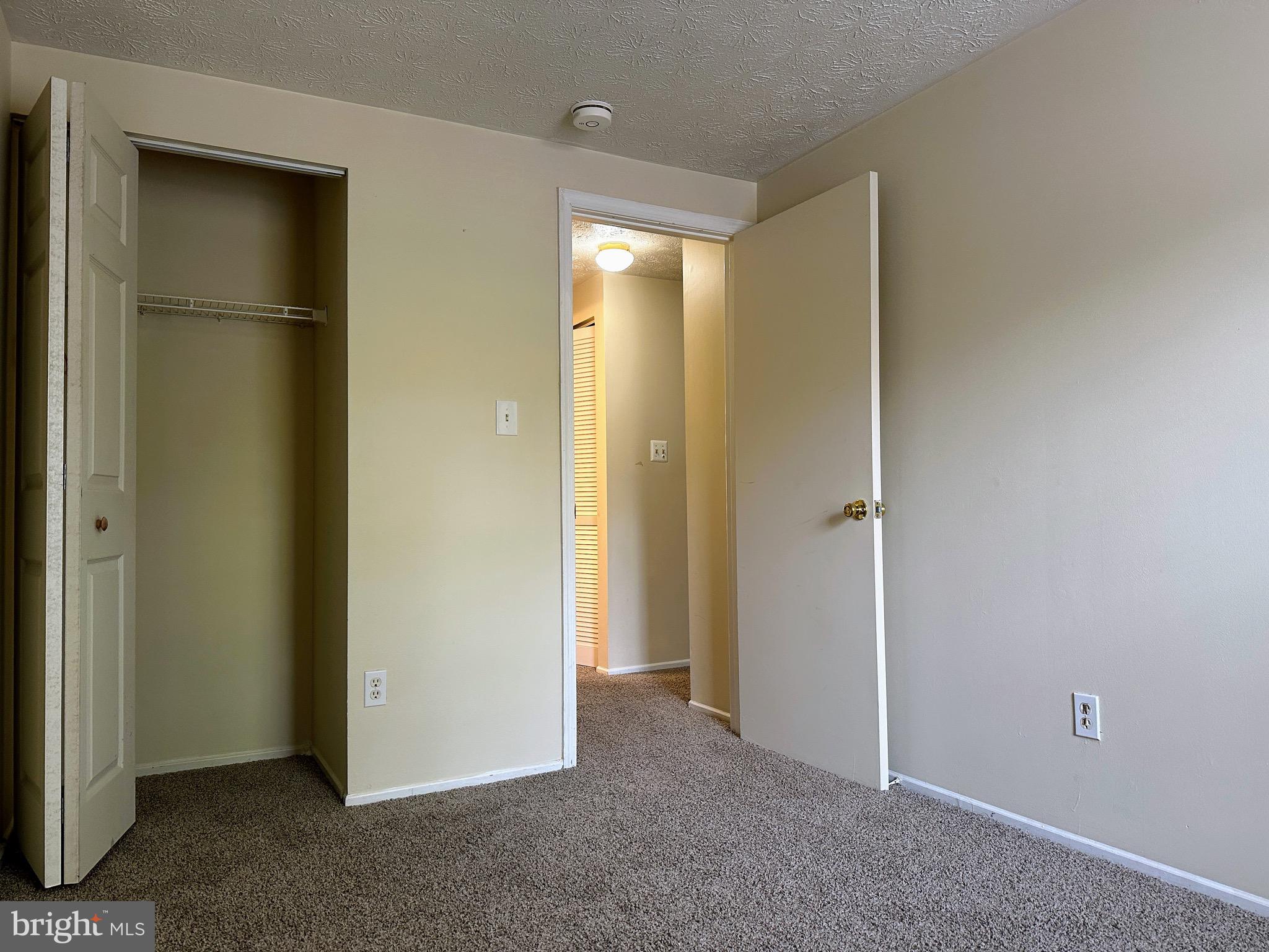 RIDGEVIEW ESTATES - Residential