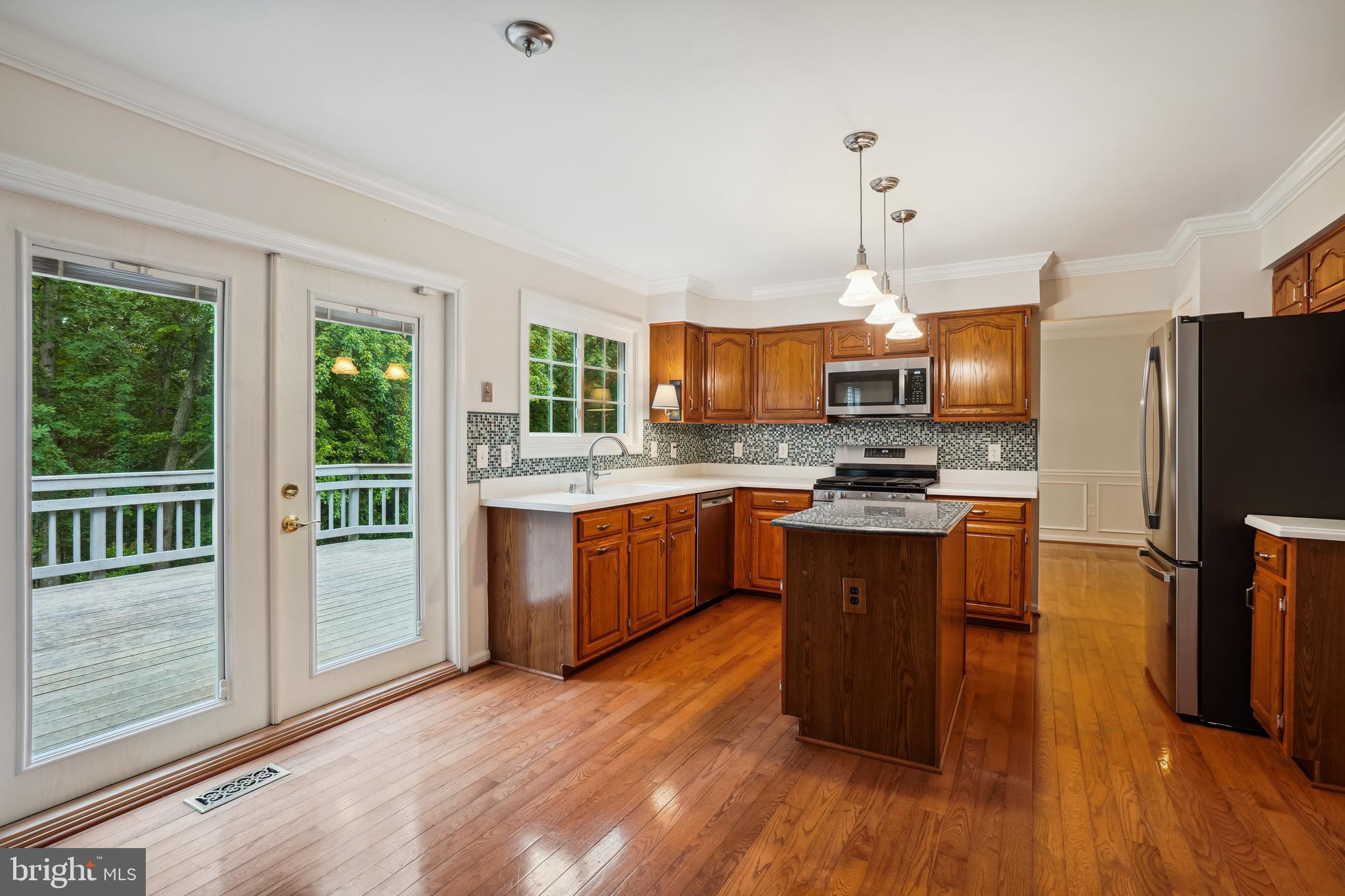 CROSSPOINTE - Residential