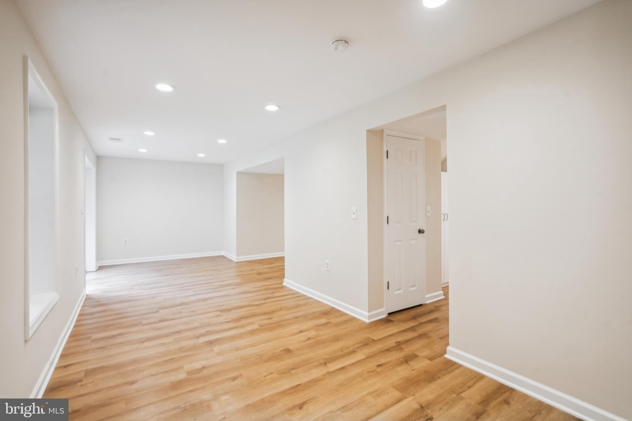 CROSSPOINTE - Residential