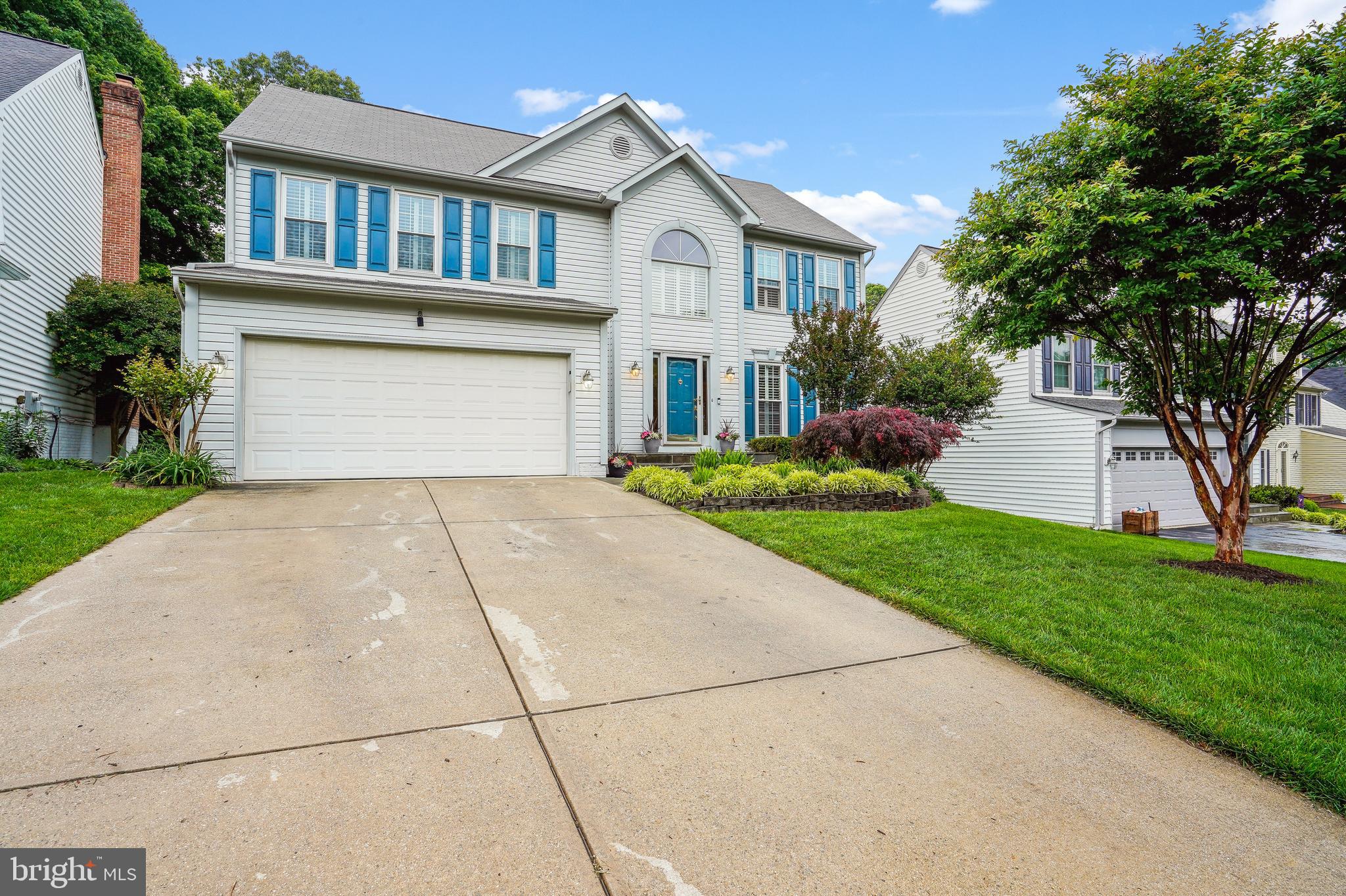 CROSSPOINTE - Residential