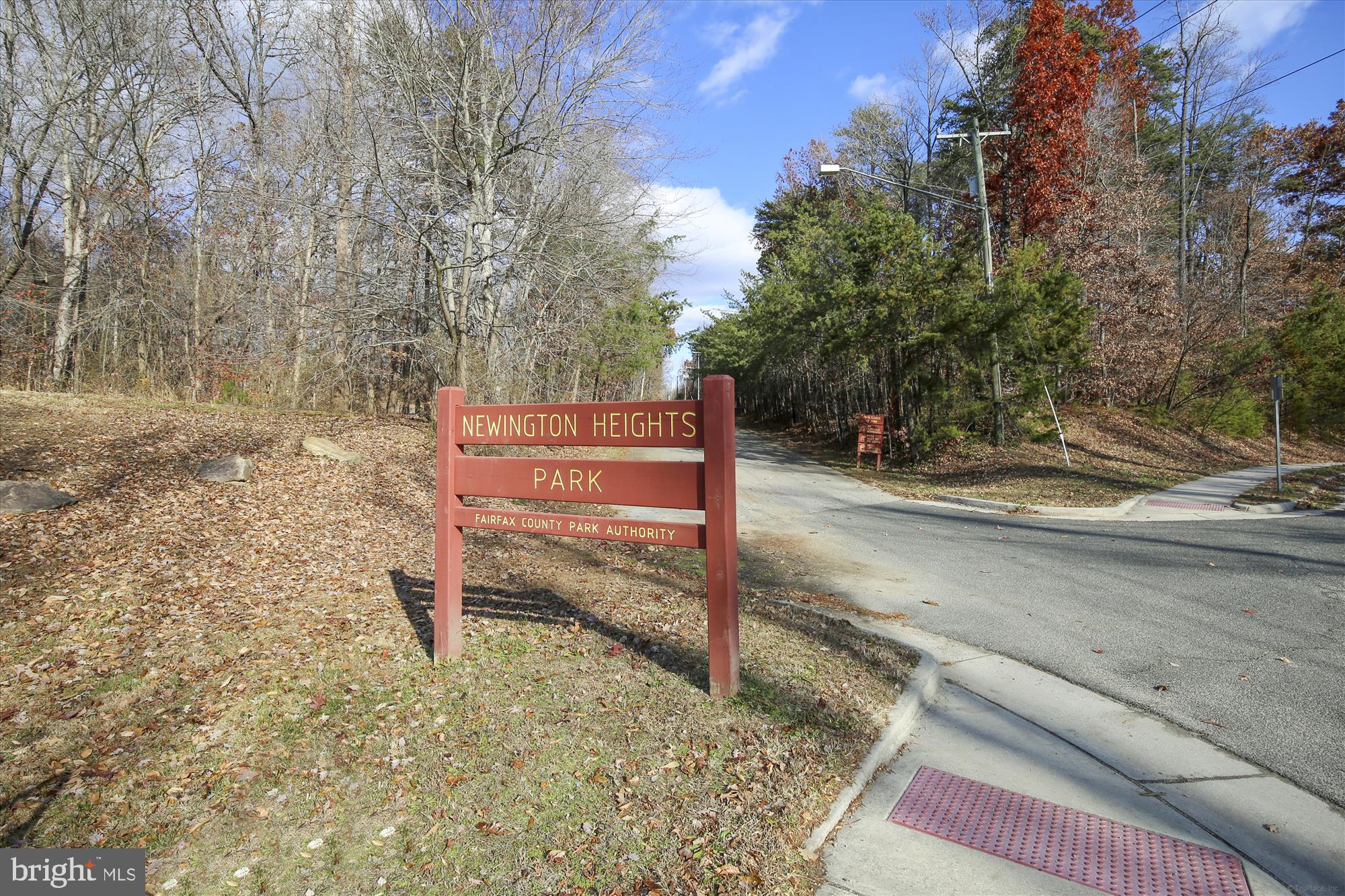 CROSSPOINTE - Residential