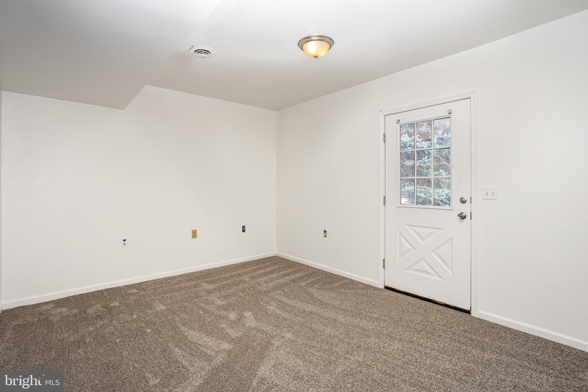 SHELLEYS RIVERVIEW - Residential