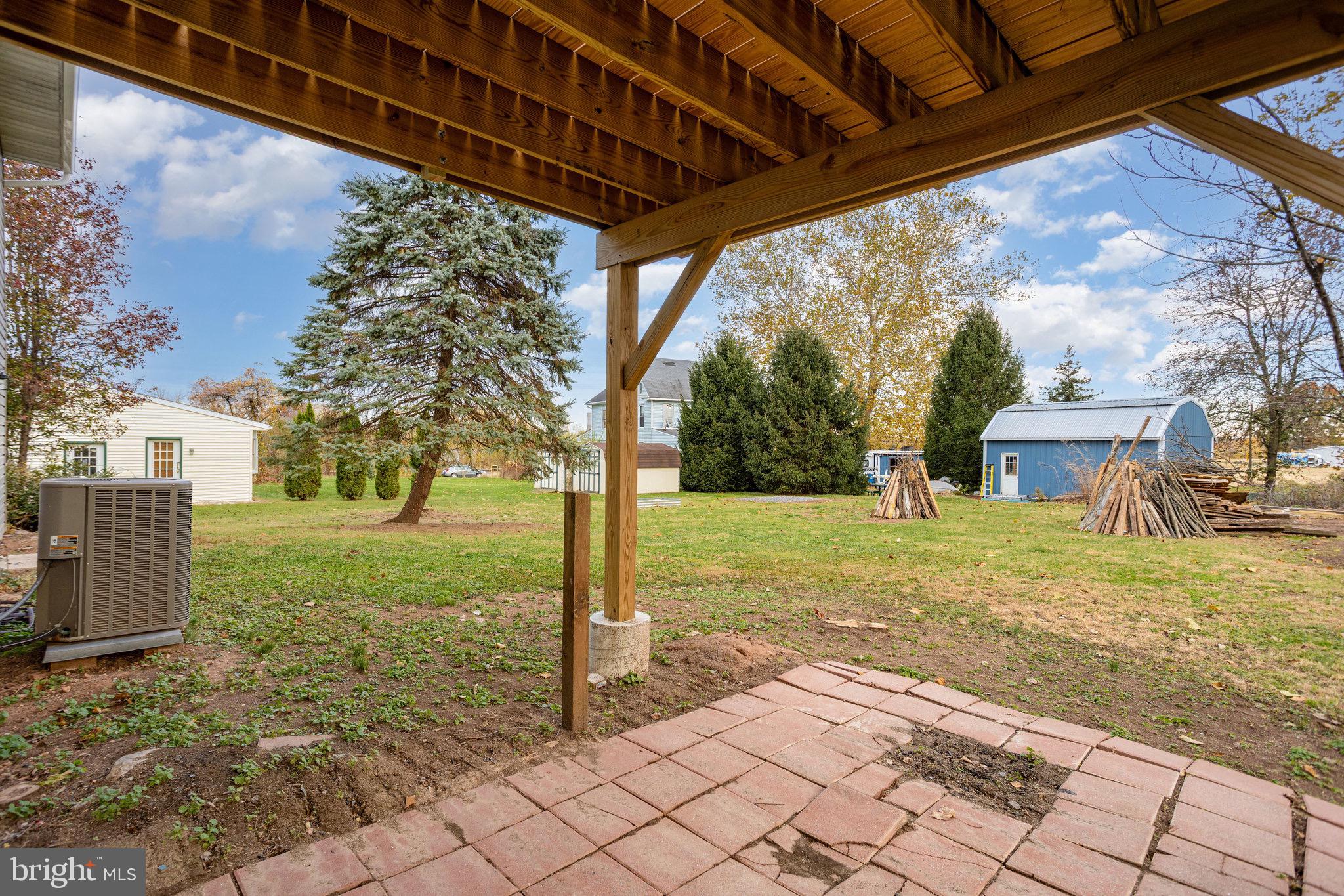 SHELLEYS RIVERVIEW - Residential