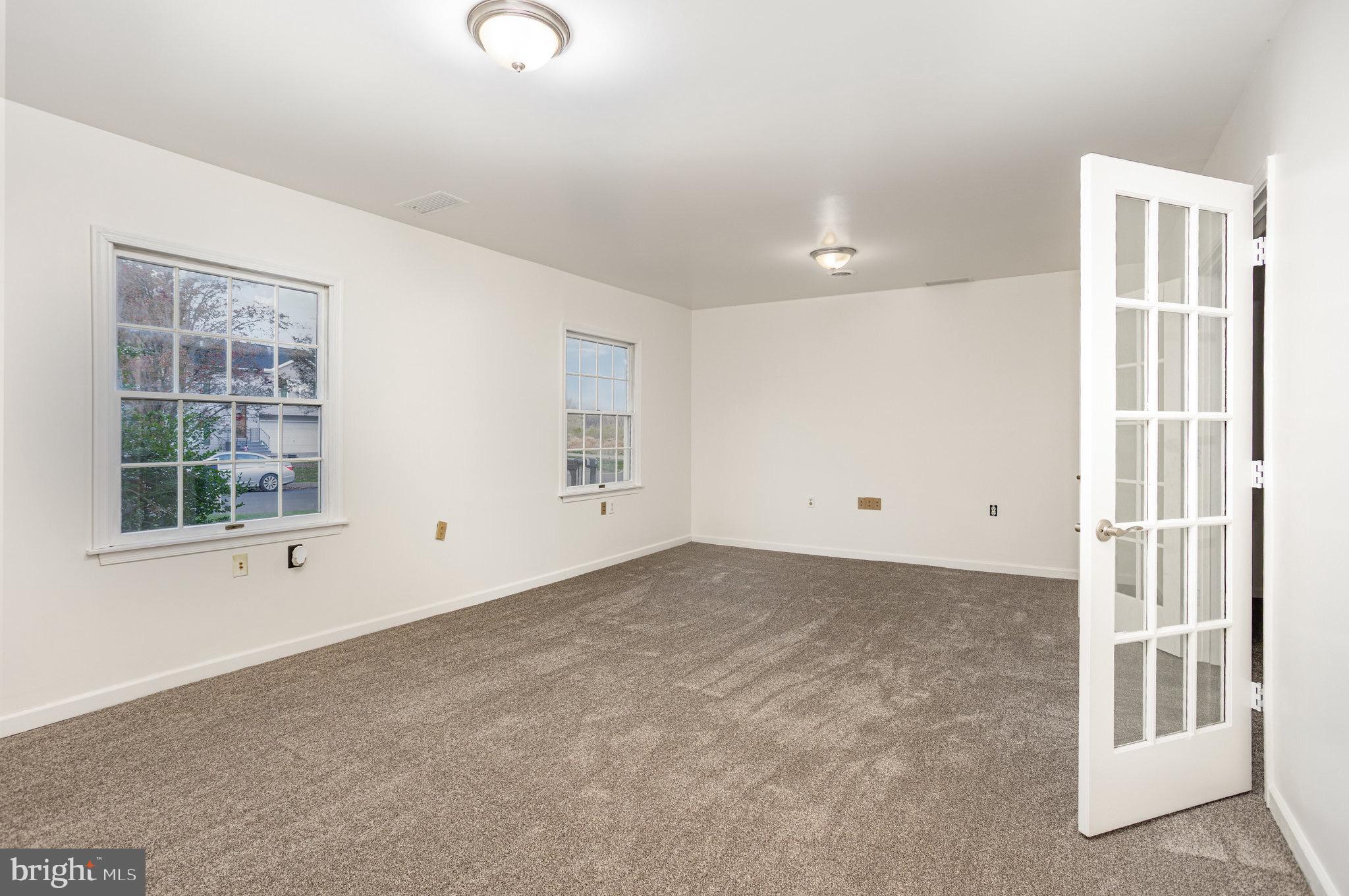 SHELLEYS RIVERVIEW - Residential