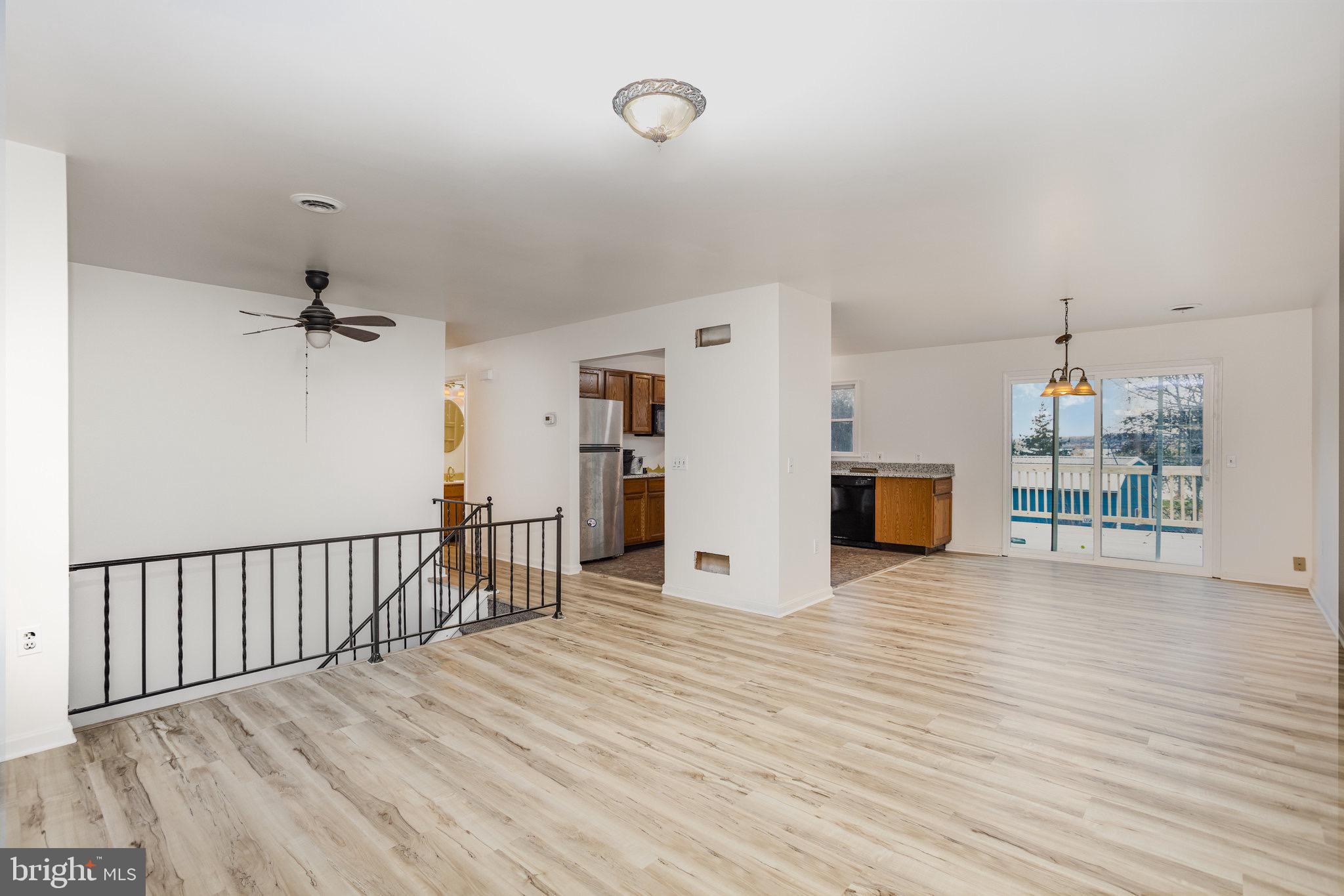 SHELLEYS RIVERVIEW - Residential