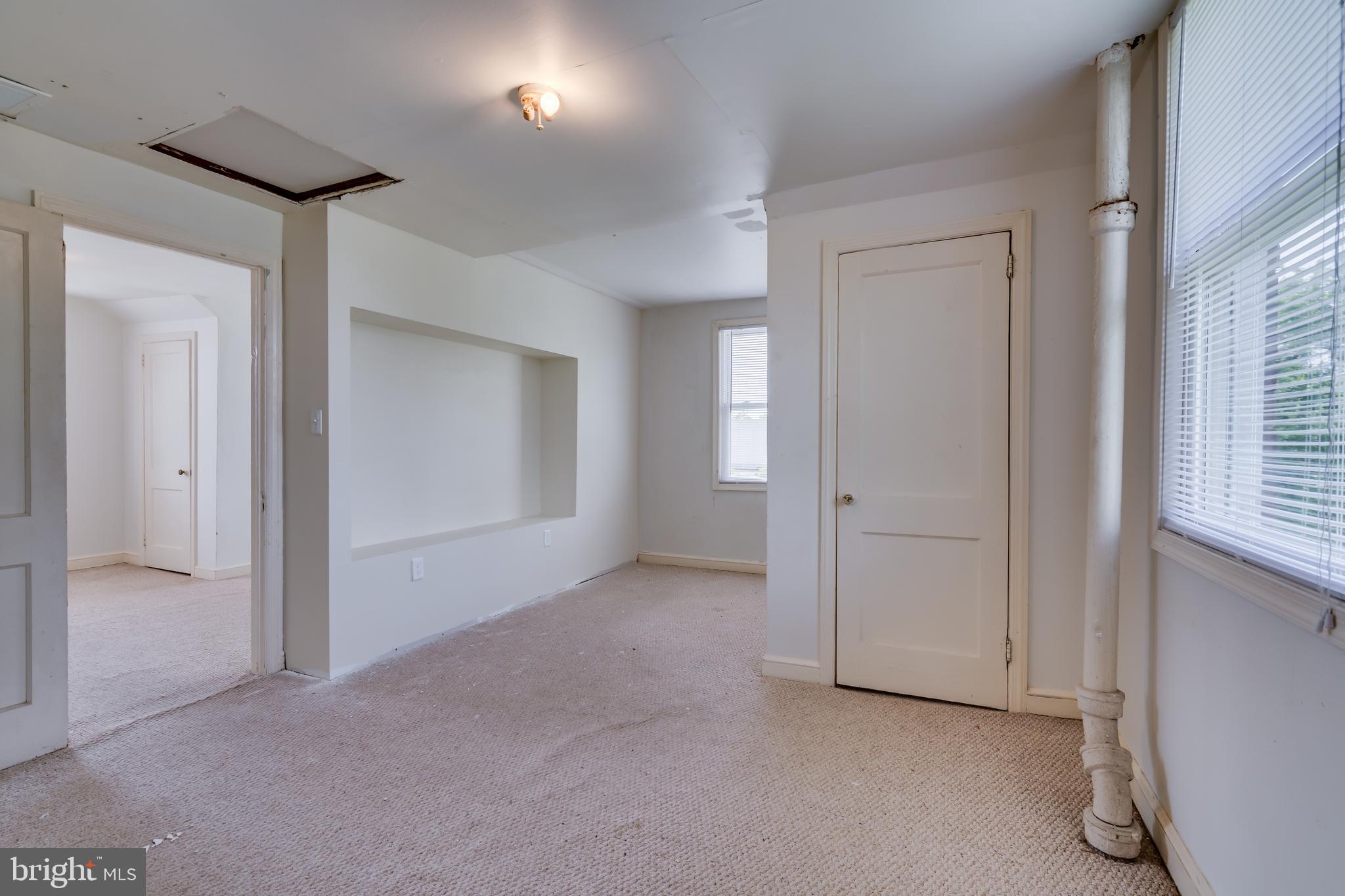 DISTRICT HEIGHTS - Residential