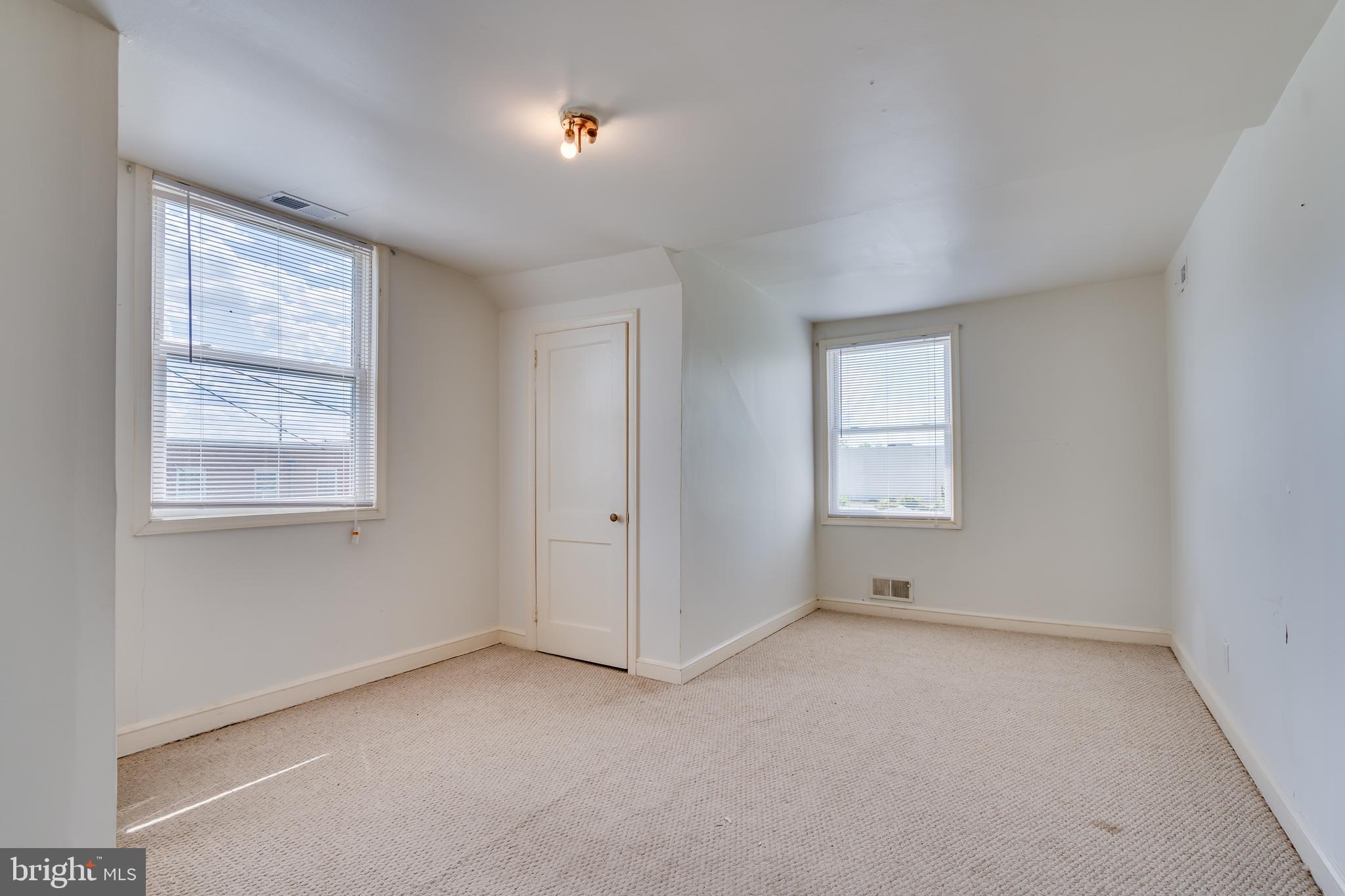 DISTRICT HEIGHTS - Residential