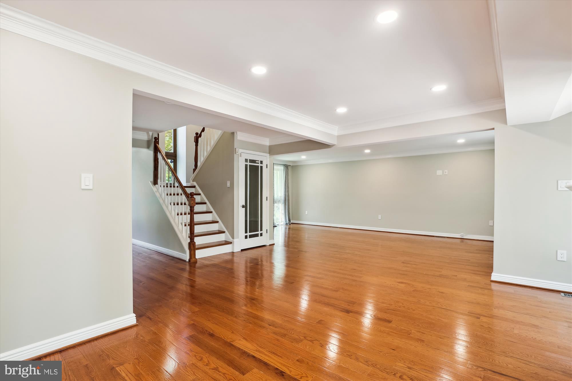 FOX MILL WOODS - Residential