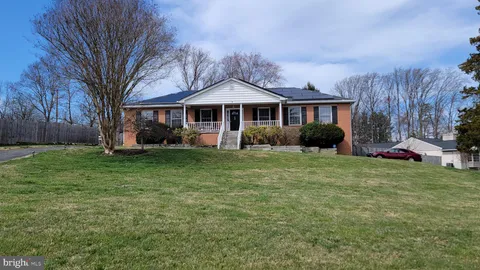 3000 Melanie Lane, Oakton, VA MLS: VAFX2288908