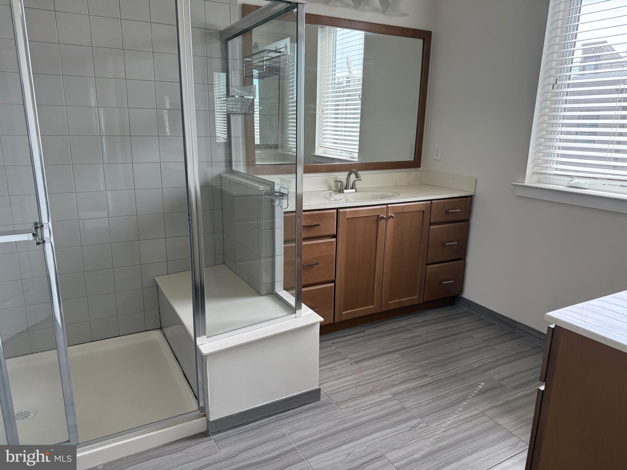 BROWNSTONES AT VF - Residential Lease