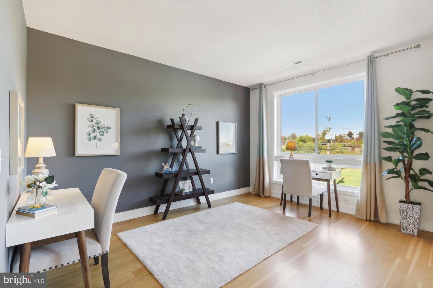 BROWNSTONES AT VF - Residential Lease