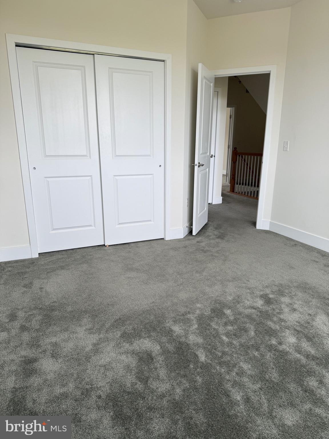 BROWNSTONES AT VF - Residential Lease