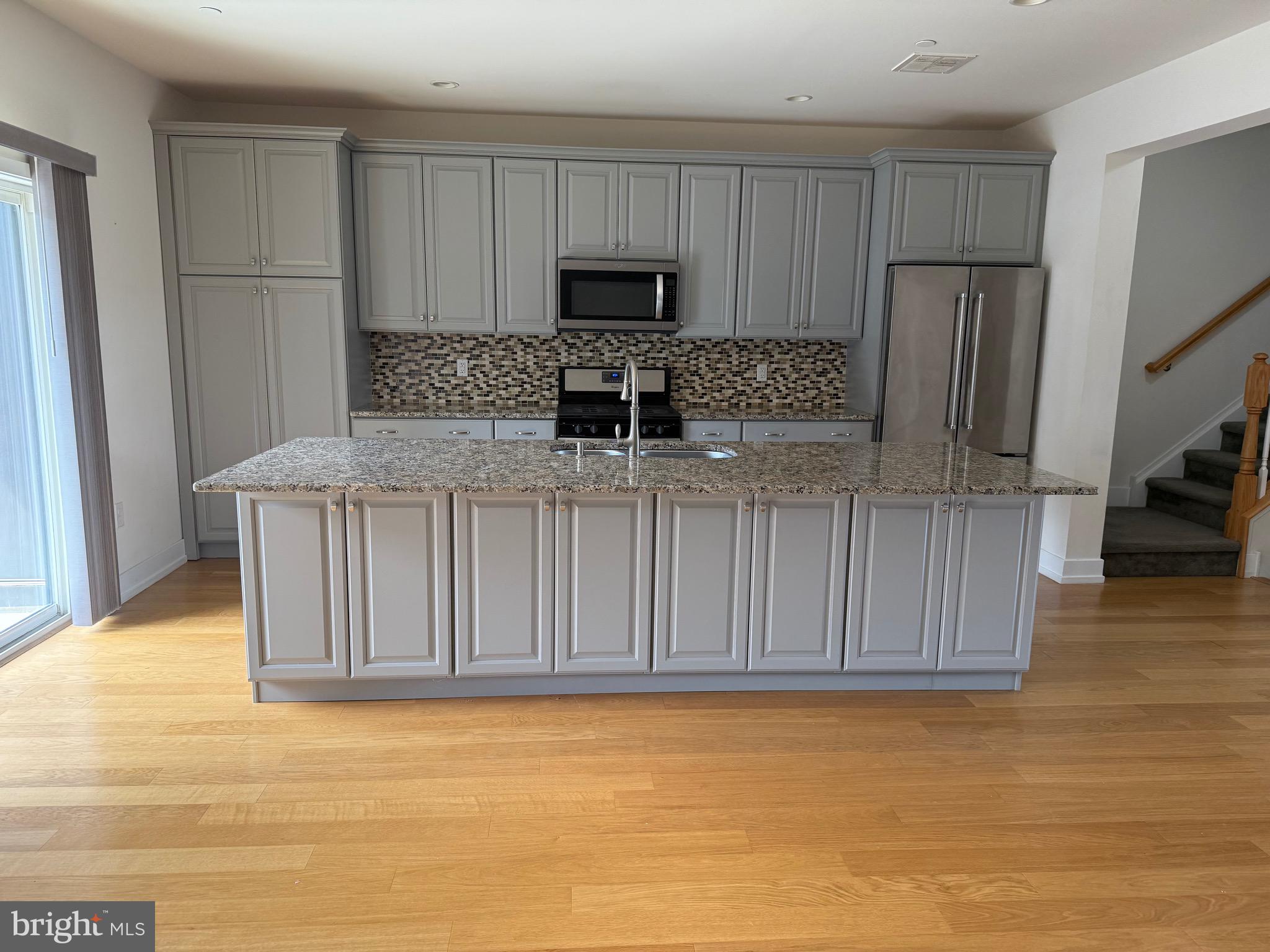 BROWNSTONES AT VF - Residential Lease