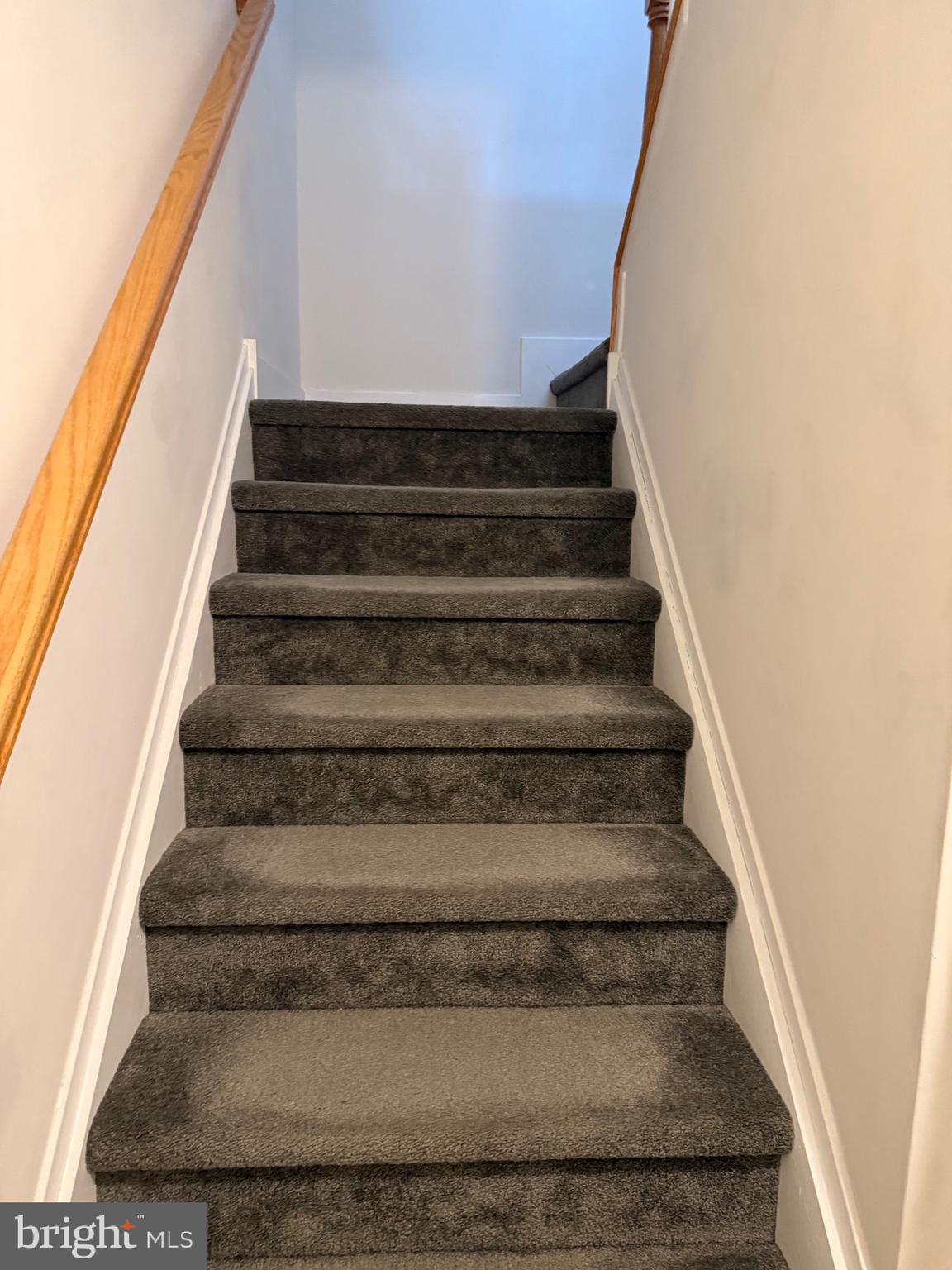 BROWNSTONES AT VF - Residential Lease