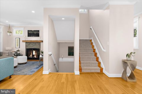 Tiny photo for 302 Annapolis Street, ANNAPOLIS, MD 21401 (MLS # MDAA2139942)
