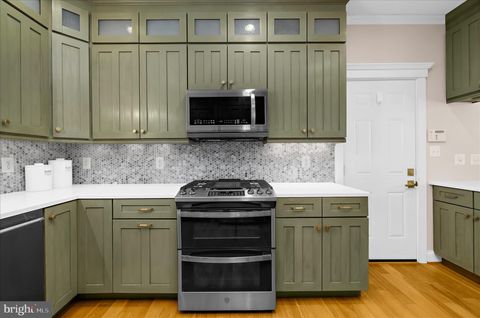 Tiny photo for 302 Annapolis Street, ANNAPOLIS, MD 21401 (MLS # MDAA2139942)