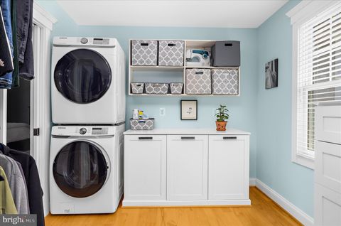 Tiny photo for 302 Annapolis Street, ANNAPOLIS, MD 21401 (MLS # MDAA2139942)