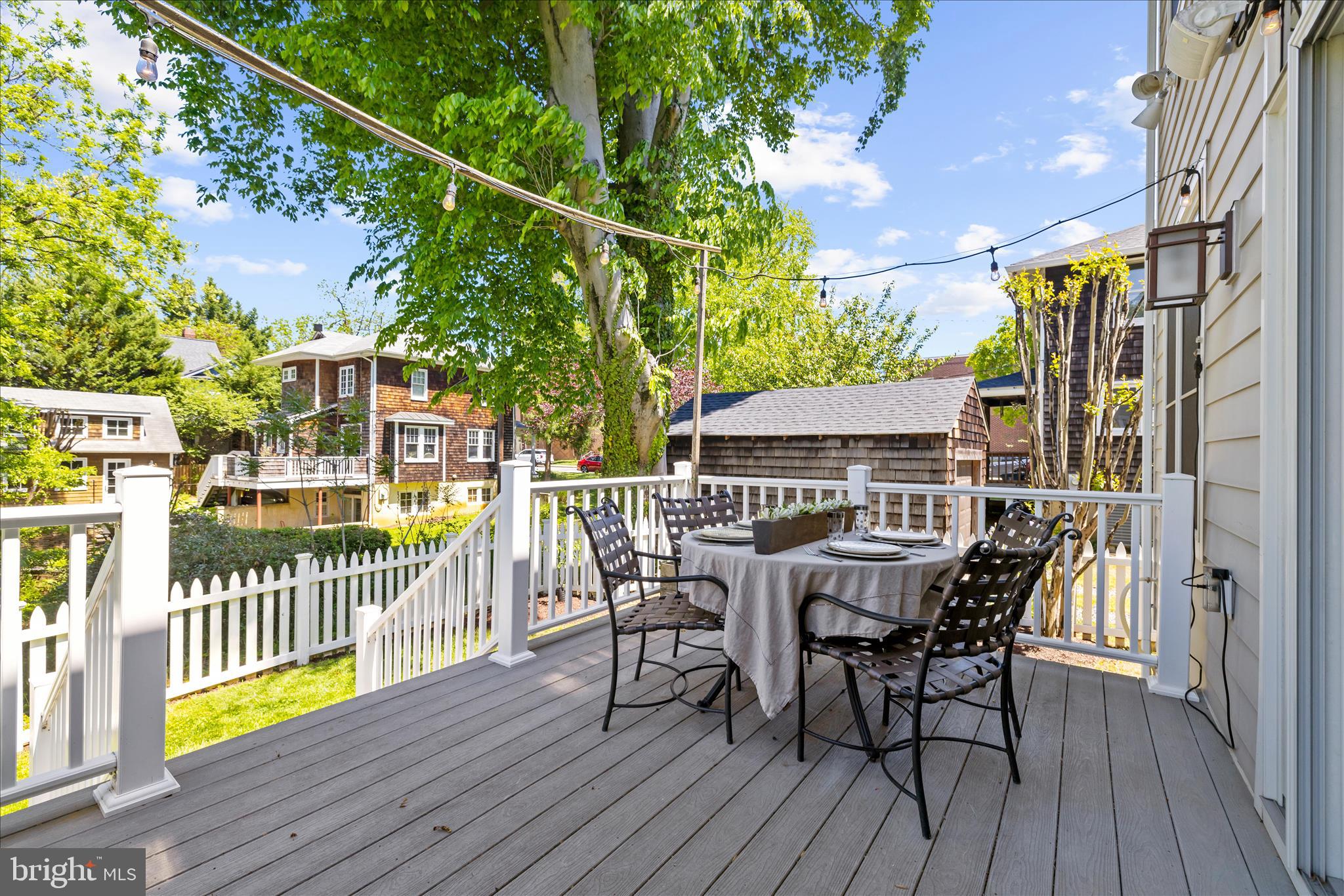 WEST ANNAPOLIS - Residential
