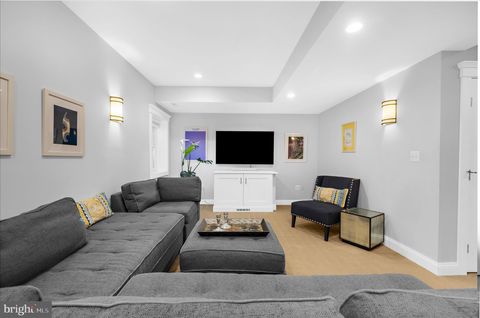 Tiny photo for 302 Annapolis Street, ANNAPOLIS, MD 21401 (MLS # MDAA2139942)