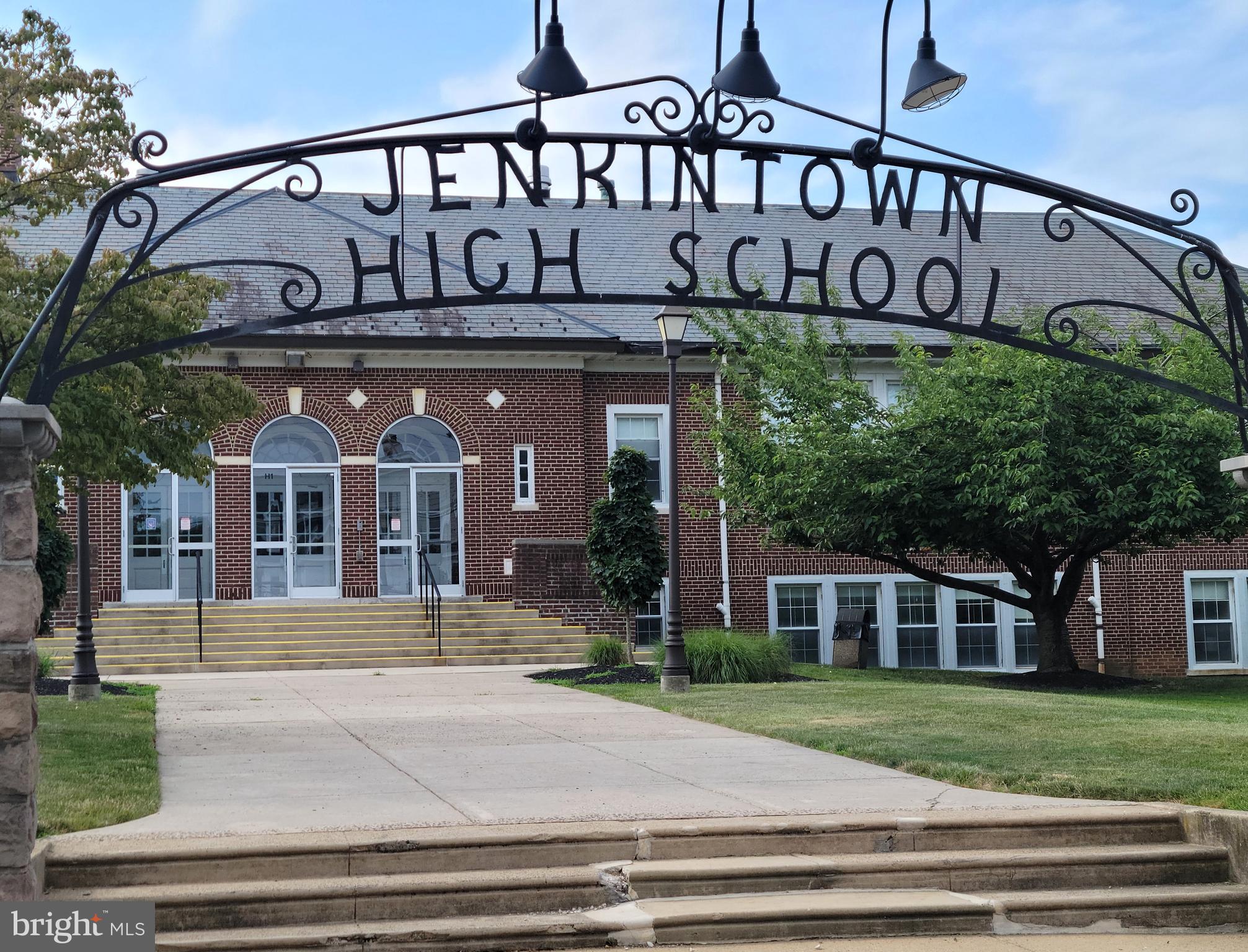 BEAVER HILL - Residential