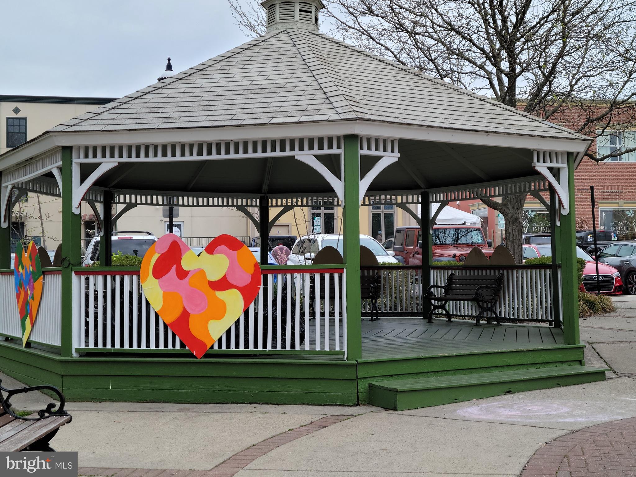 BEAVER HILL - Residential