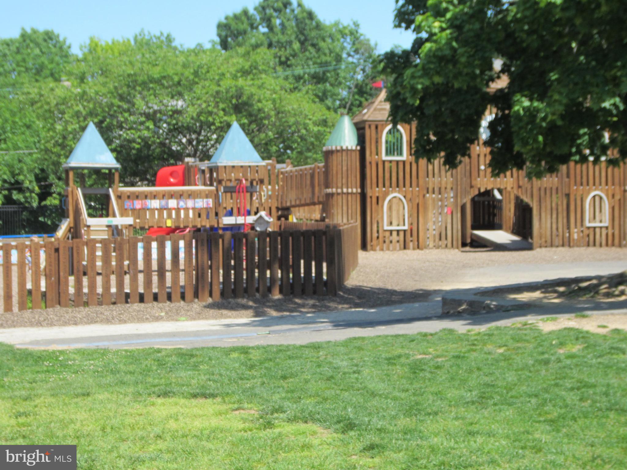 BEAVER HILL - Residential